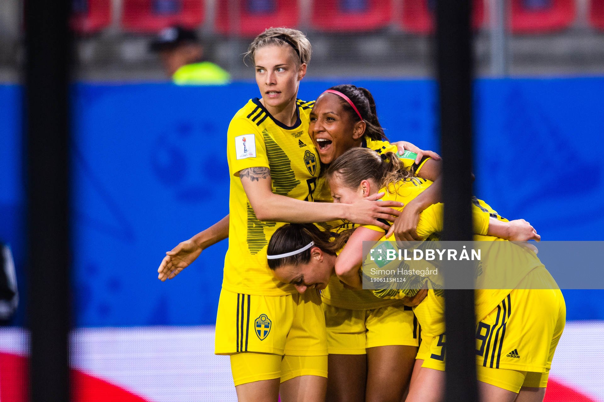 Lina Hurtig , Madelen Janogy , Kosovare Asllani and Anna
