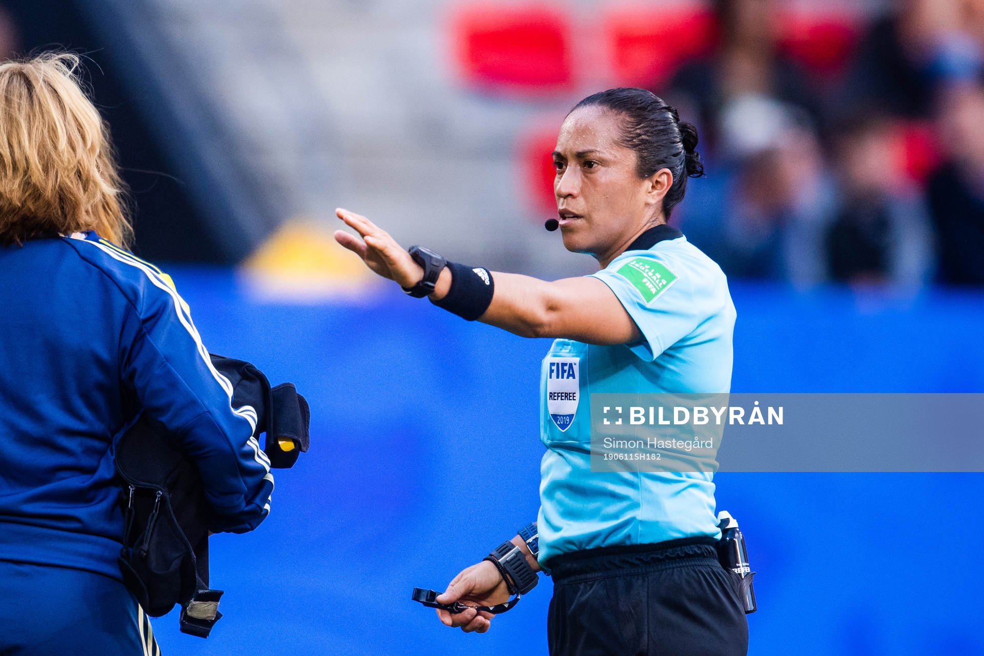 Referee Lucila Venegas