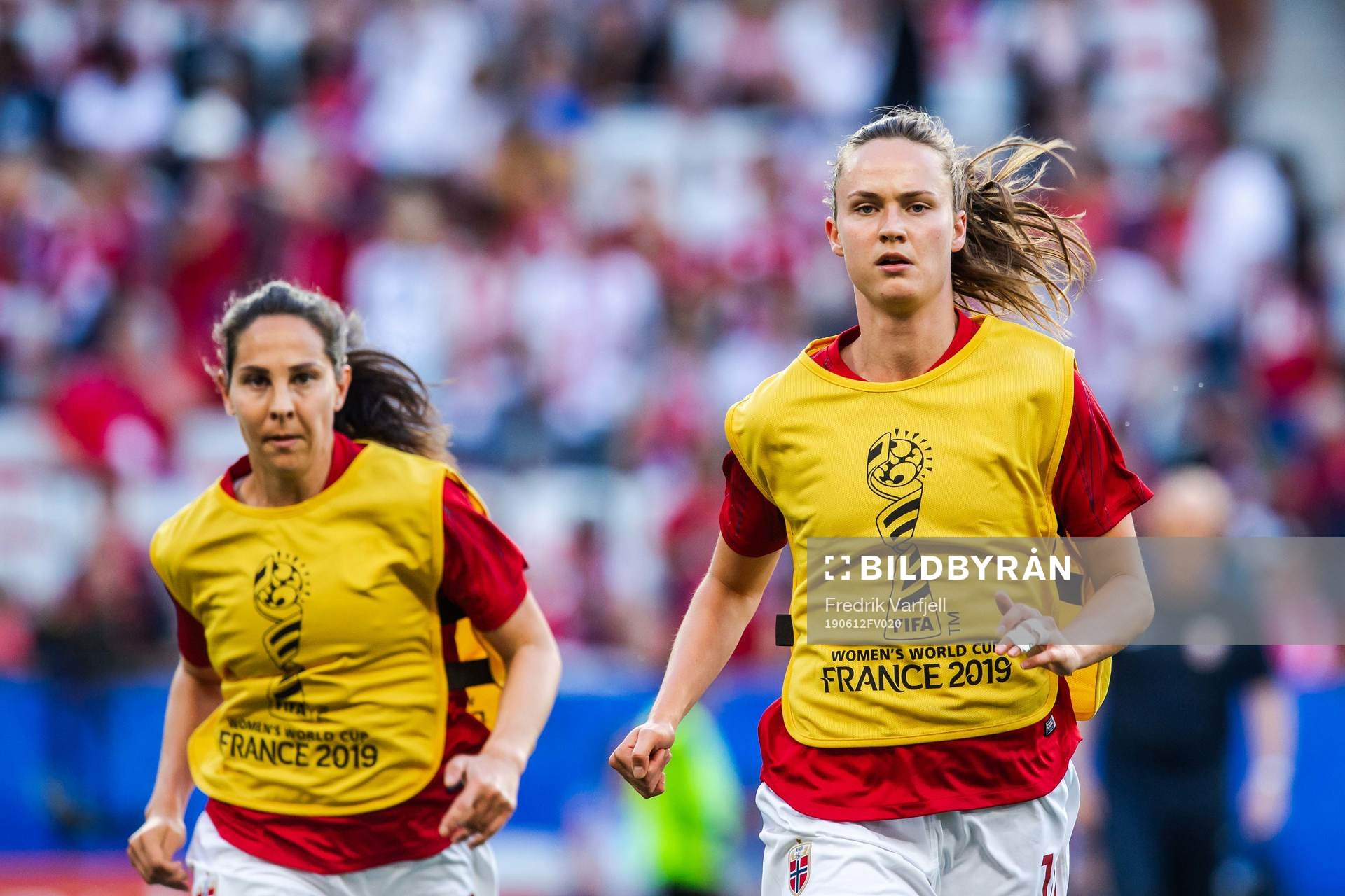 Ingrid Moe Wold and Caroline Graham Hansen of Norway