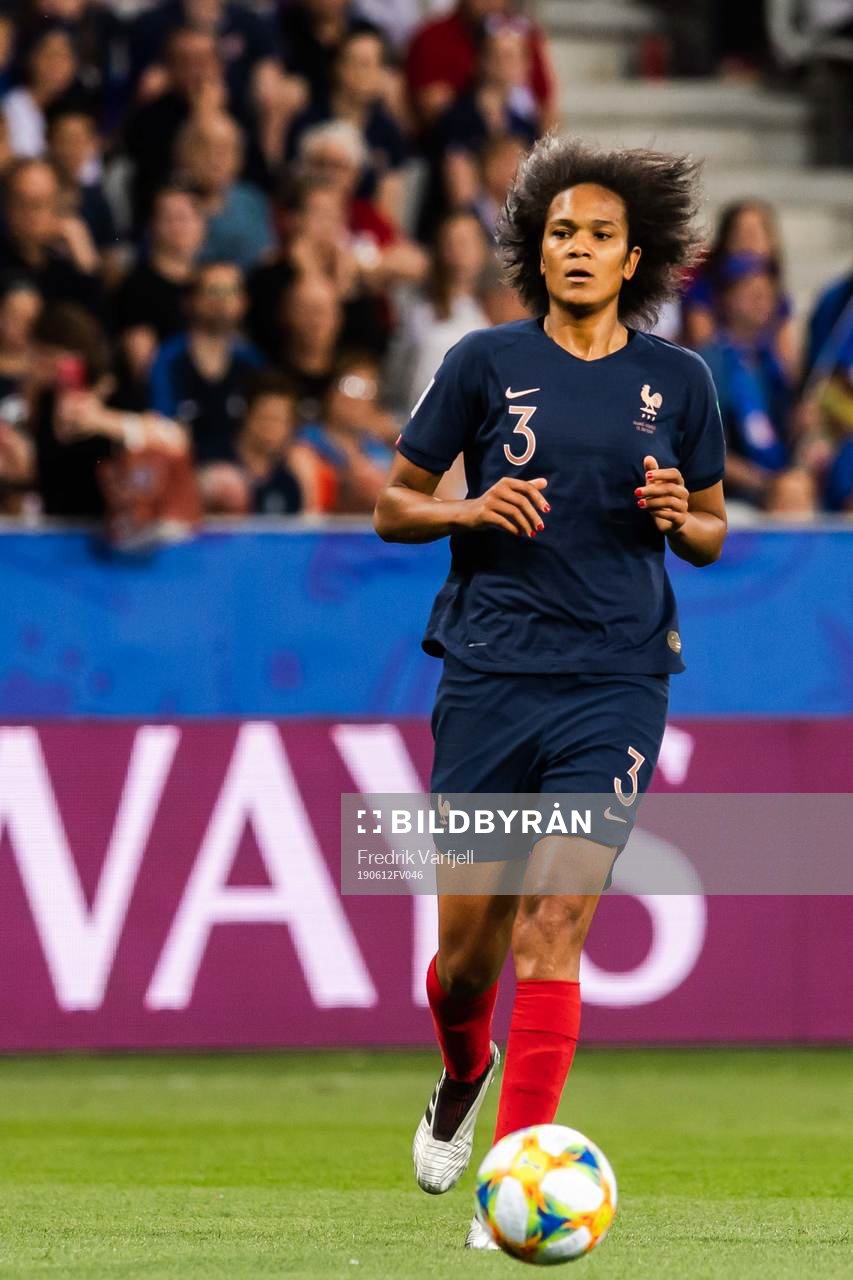 Wendie Renard of France