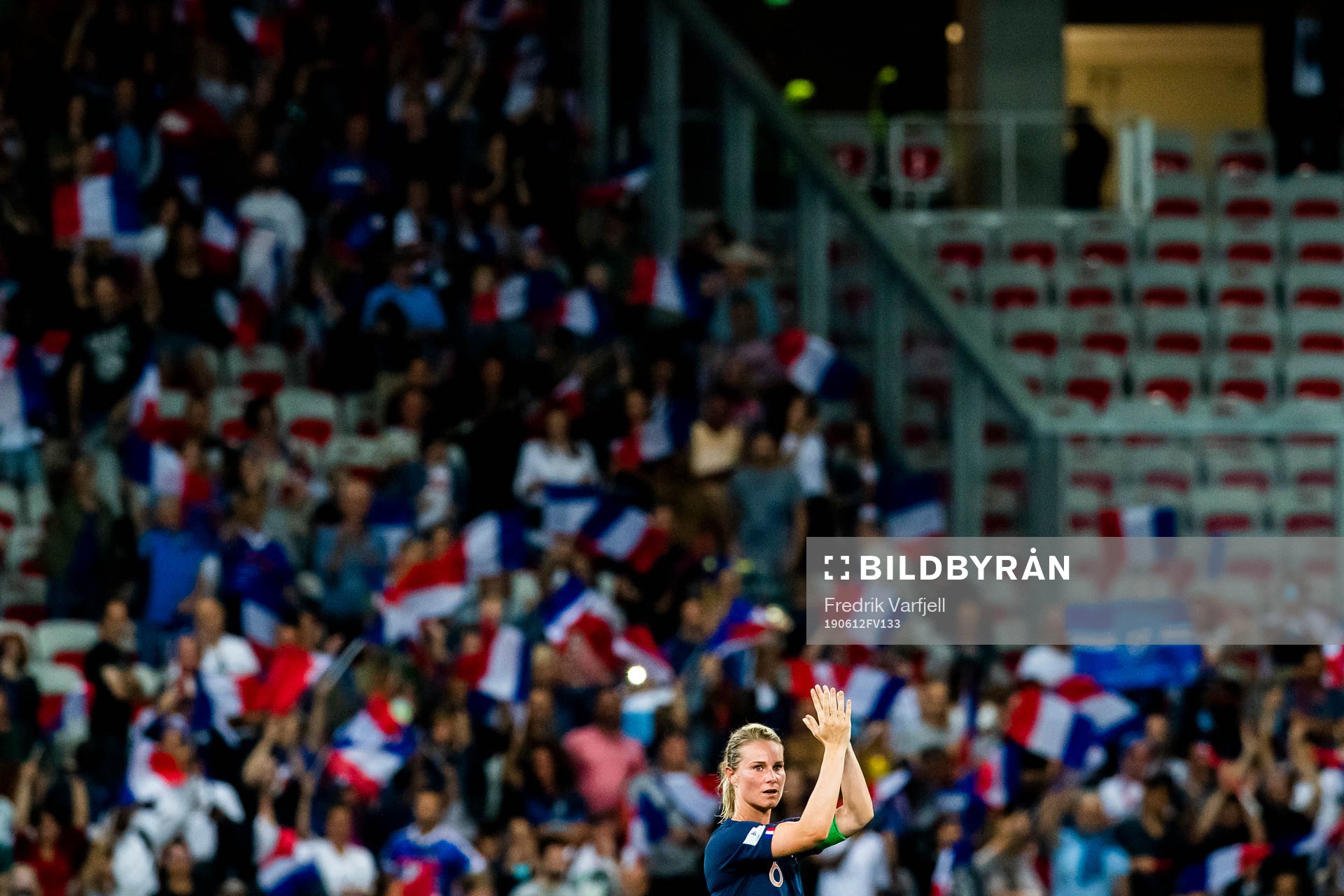 Amandine Henry of France celebrates