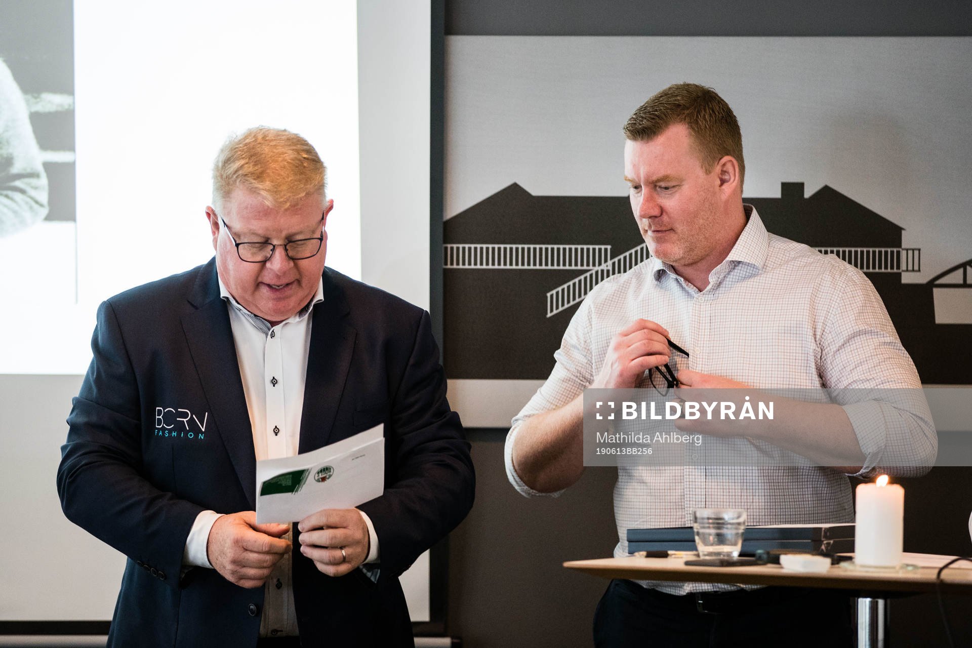 Björn Elvenesjuryns representanter Arne Nilsson och Stefan