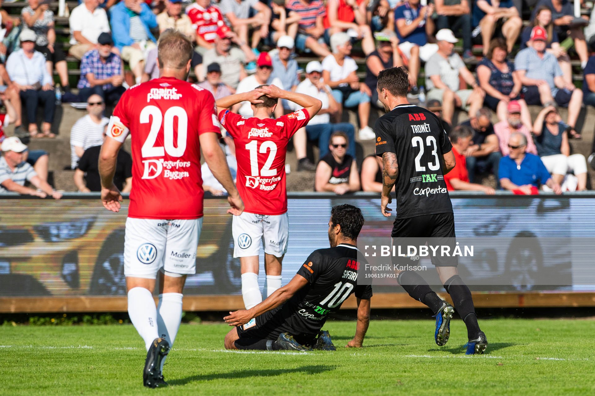 Västerås Karwan Safari och Filip Tronet jublar
