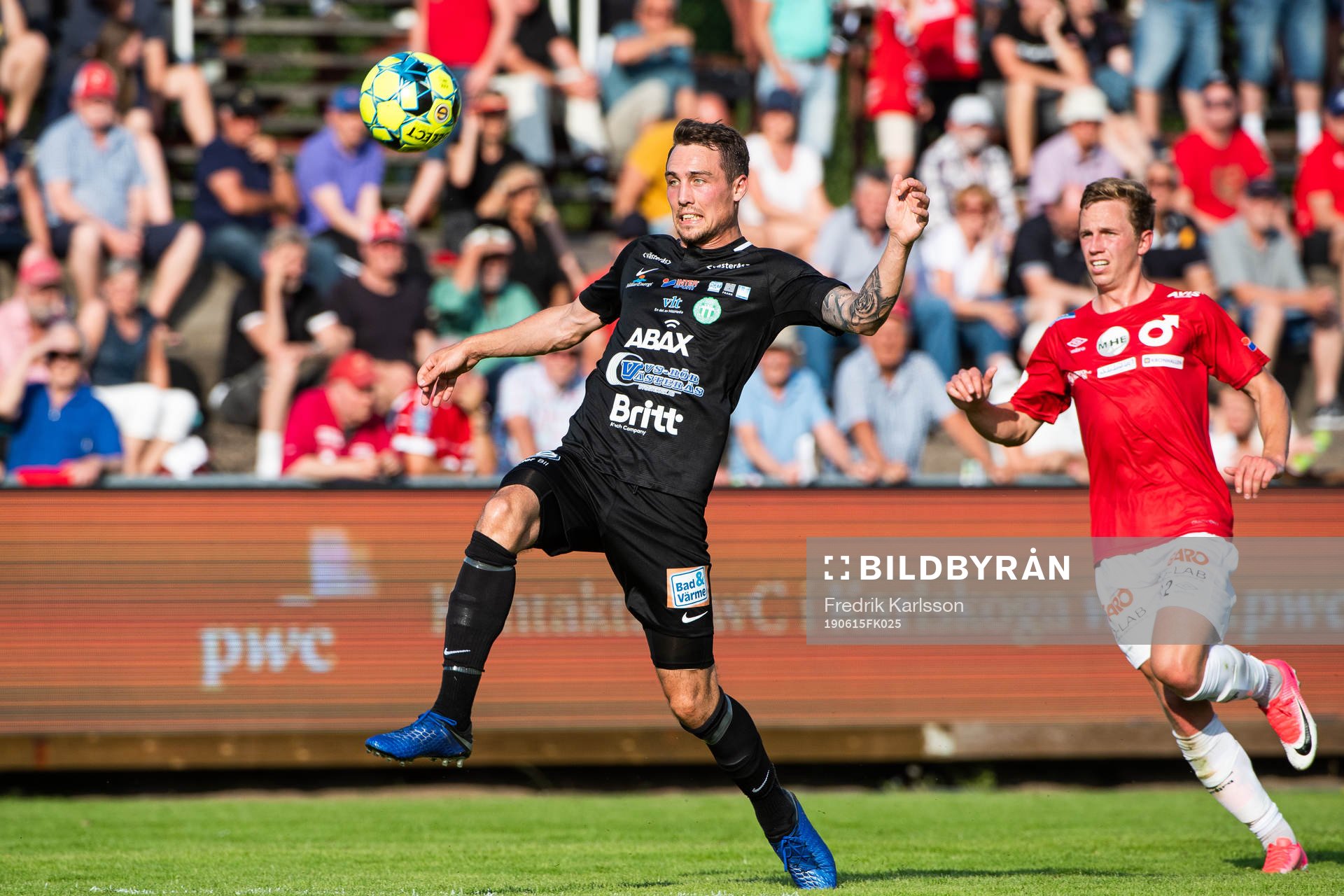 Västerås Filip Tronet och Degerfors Erik Lindell