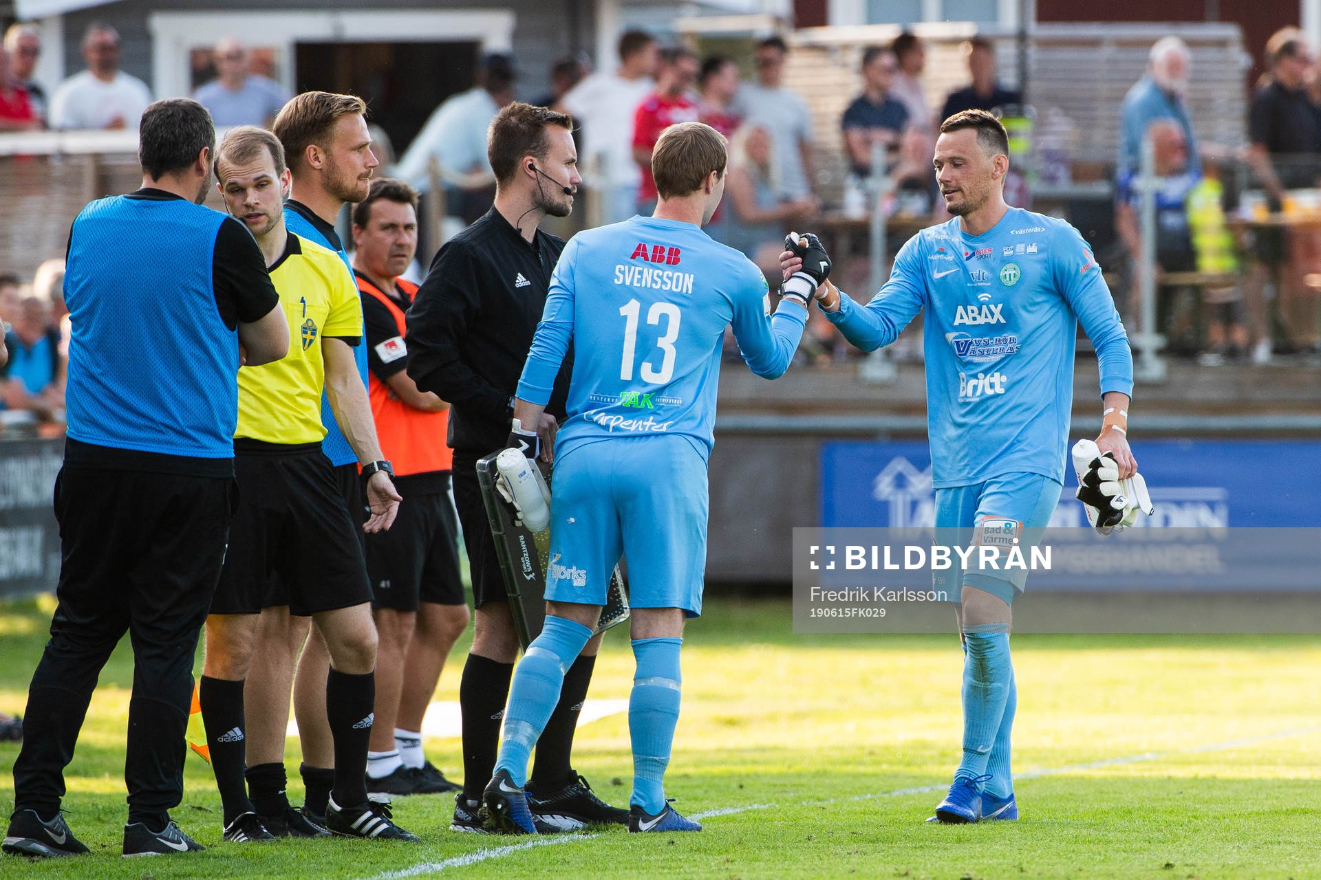 Västerås målvakt Daniel Svensson byts in mot målvakt