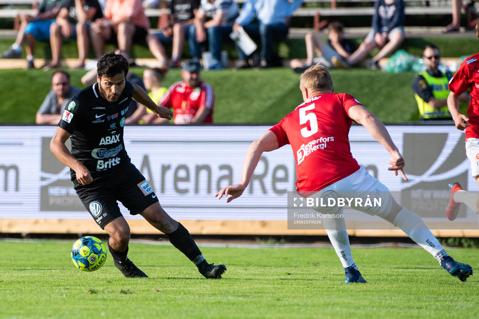 Västerås Karwan Safari utmanar Degerfors Oliver Ekroth