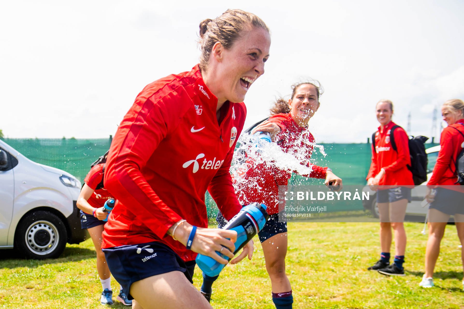 Isabell Lehn Herlovsen and Ingrid Moe Wold of Norway