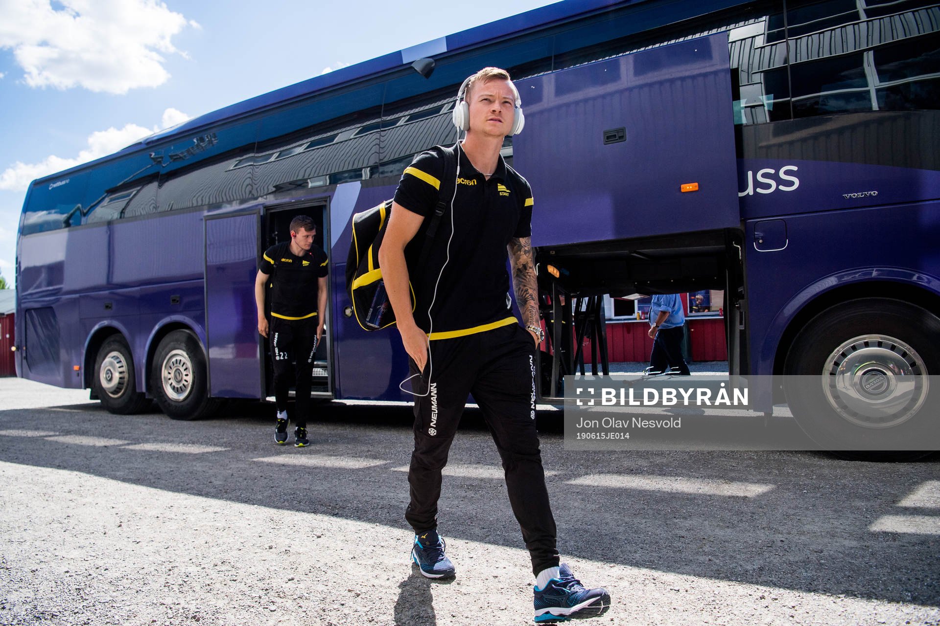 Aron Sigurdarson of Start arrives