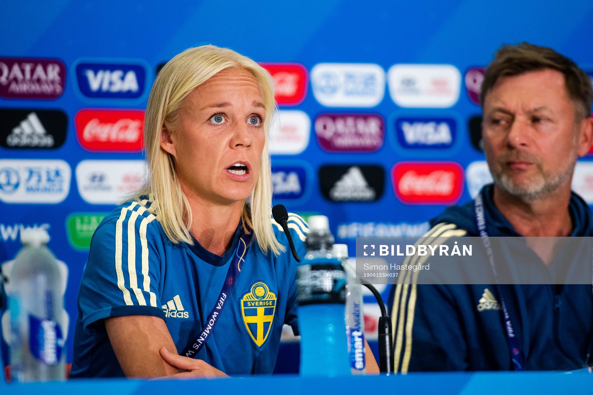 Caroline Seger and Peter Gerhardsson, Head coach of Sweden