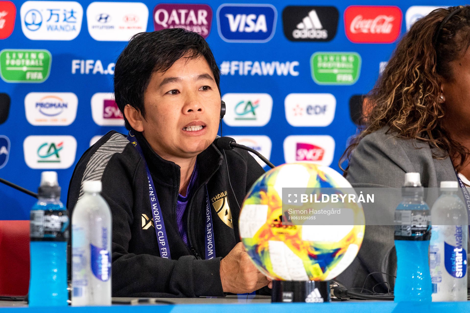 Nuengrutai Srathongvian, head coach of Thailand