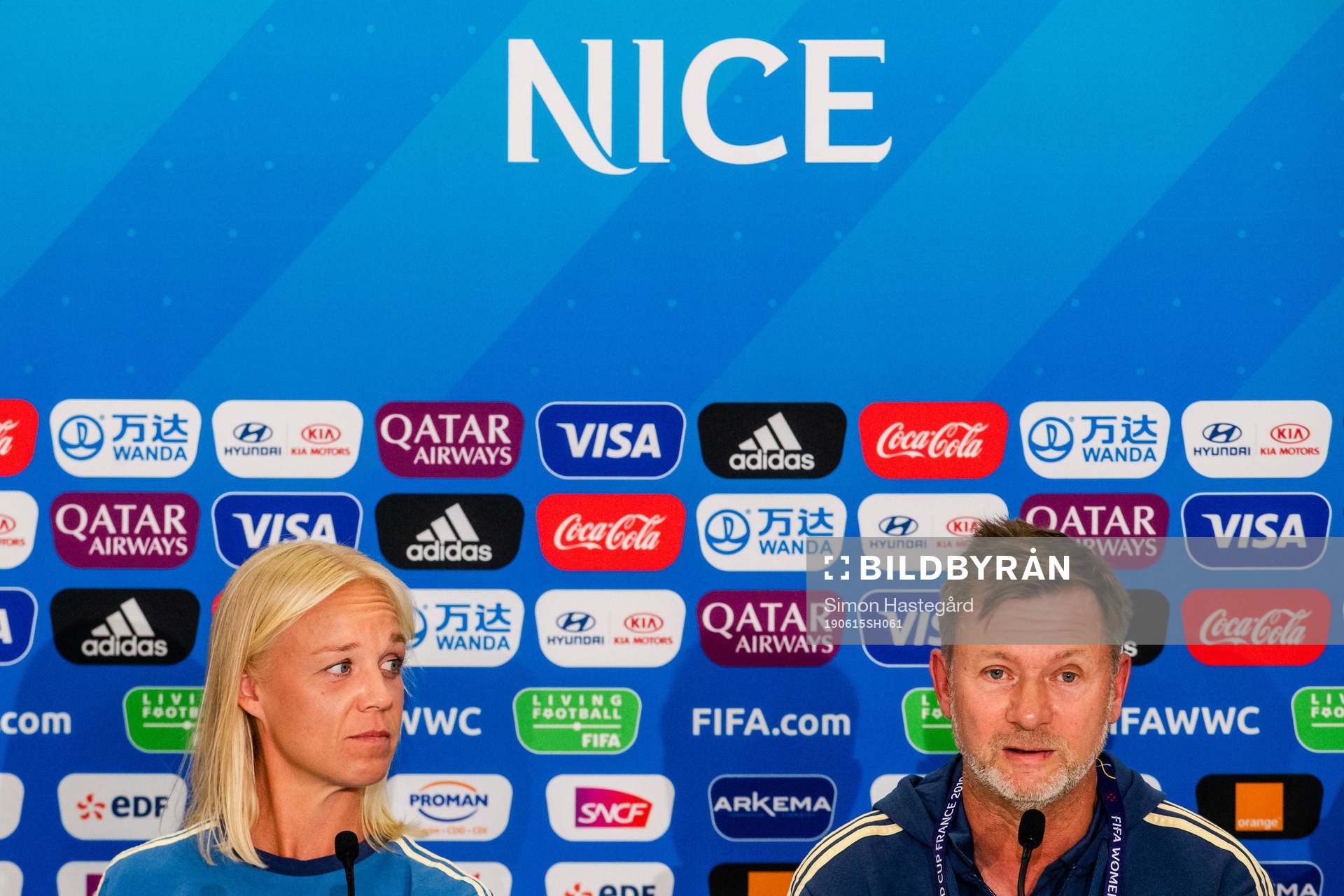 Caroline Seger and Peter Gerhardsson, Head coach of Sweden