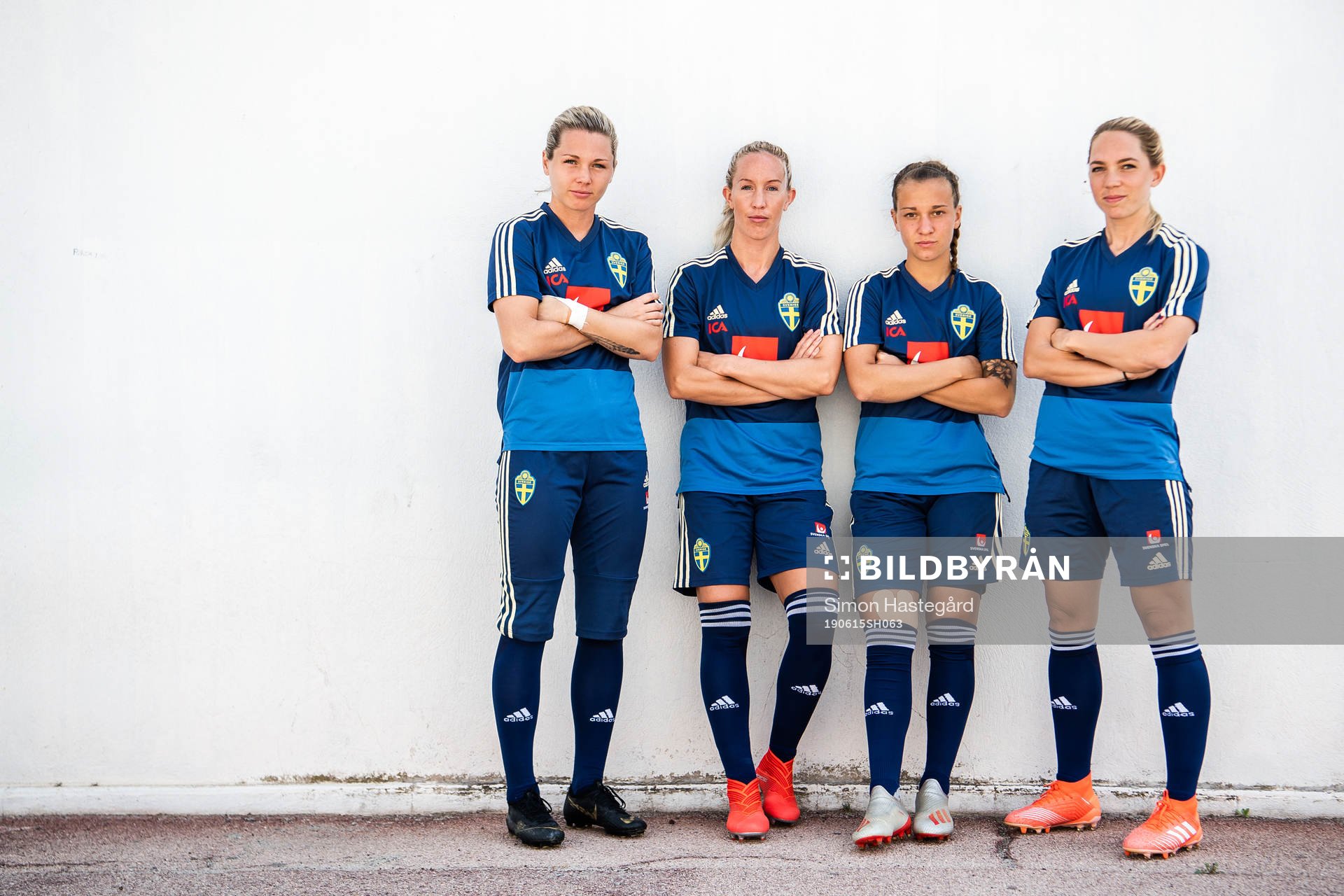 Goalkeeper Jennifer Falk , Julia Roddar , Julia Zigiotti