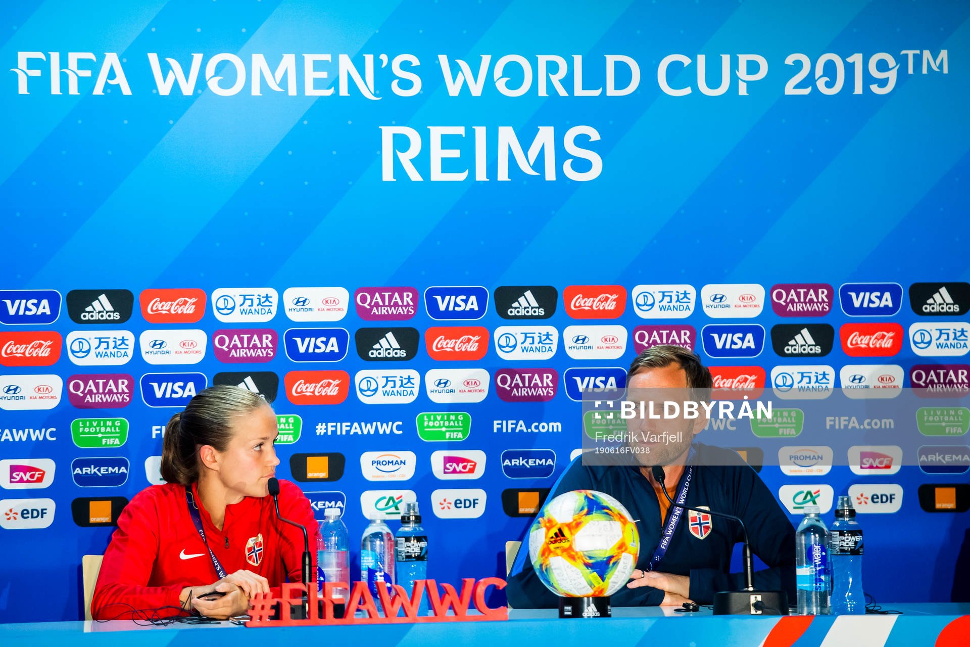 Guro Reiten of Norway and Martin Sjögren, head coach of