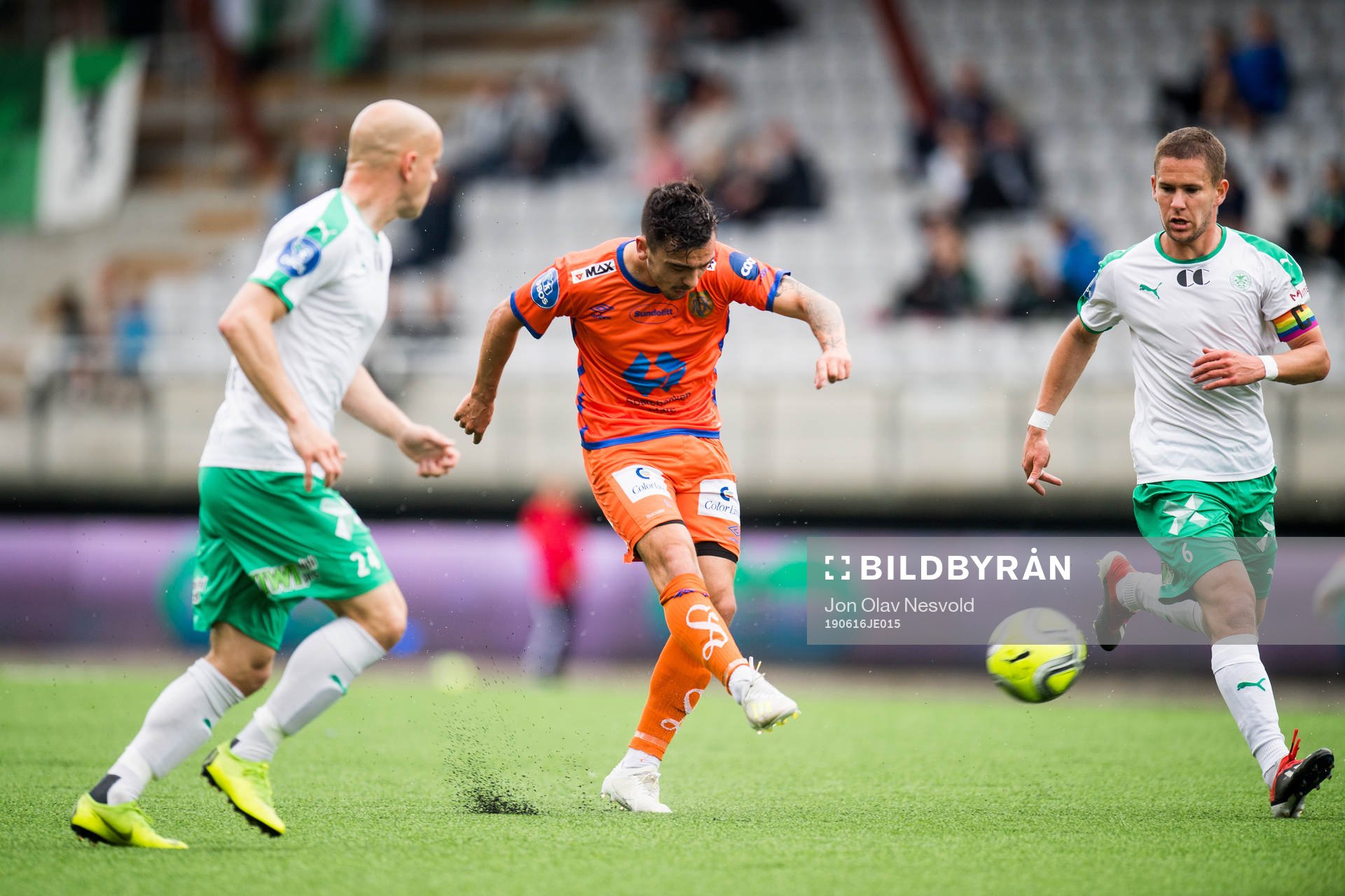 Niklas Castro of Aalesund shoots to score the 0-1 goal