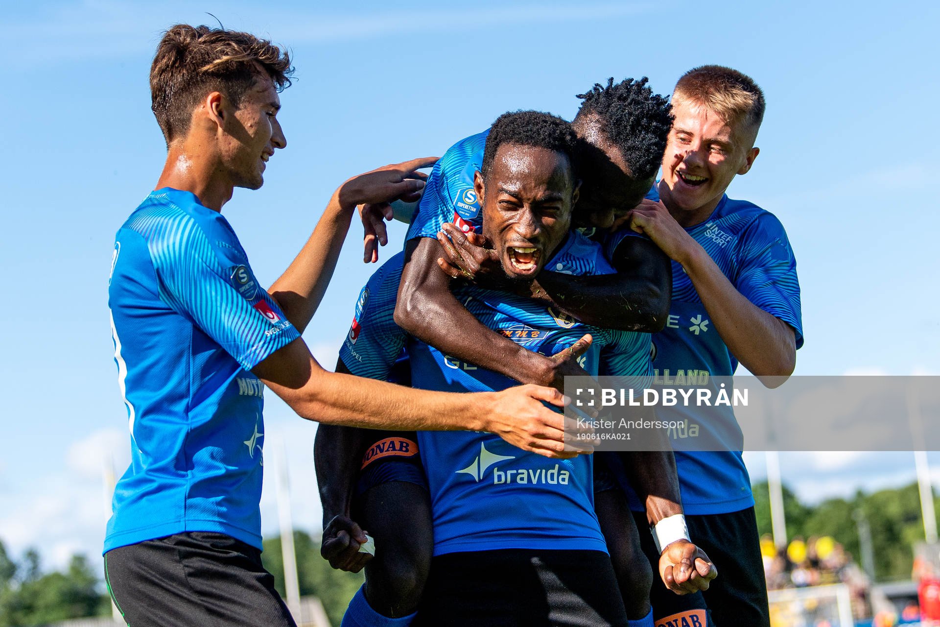 Halmstads Sadat Karim jublar