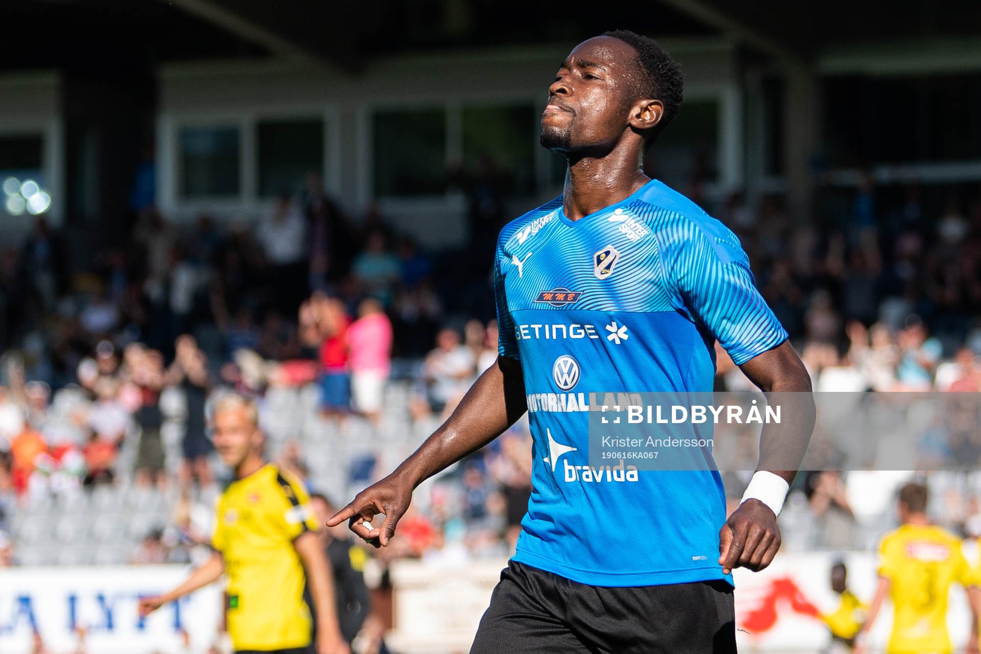 Halmstads Sadat Karim jublar
