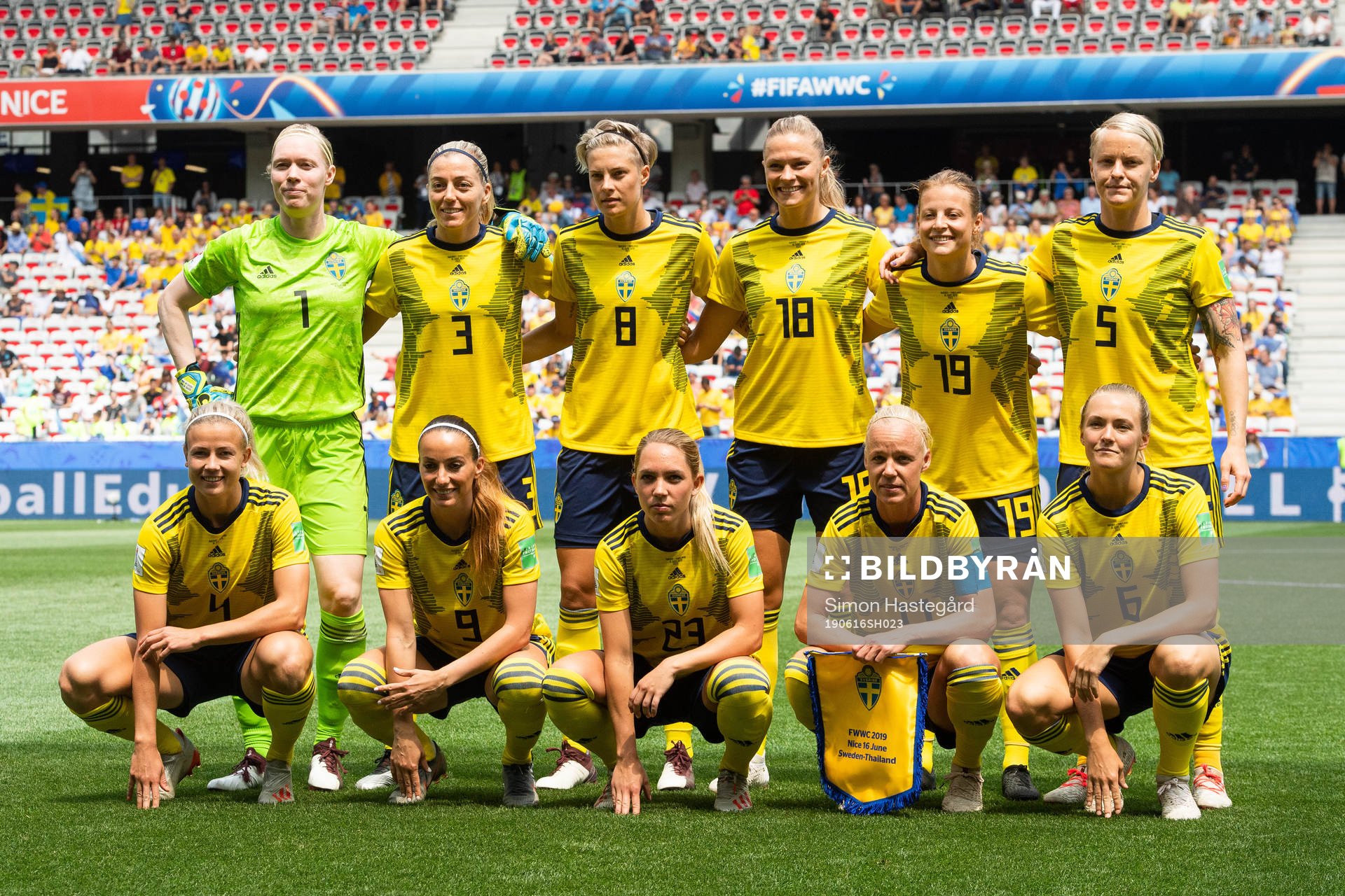 From the top left goalkeeper Hedvig Lindahl, Linda