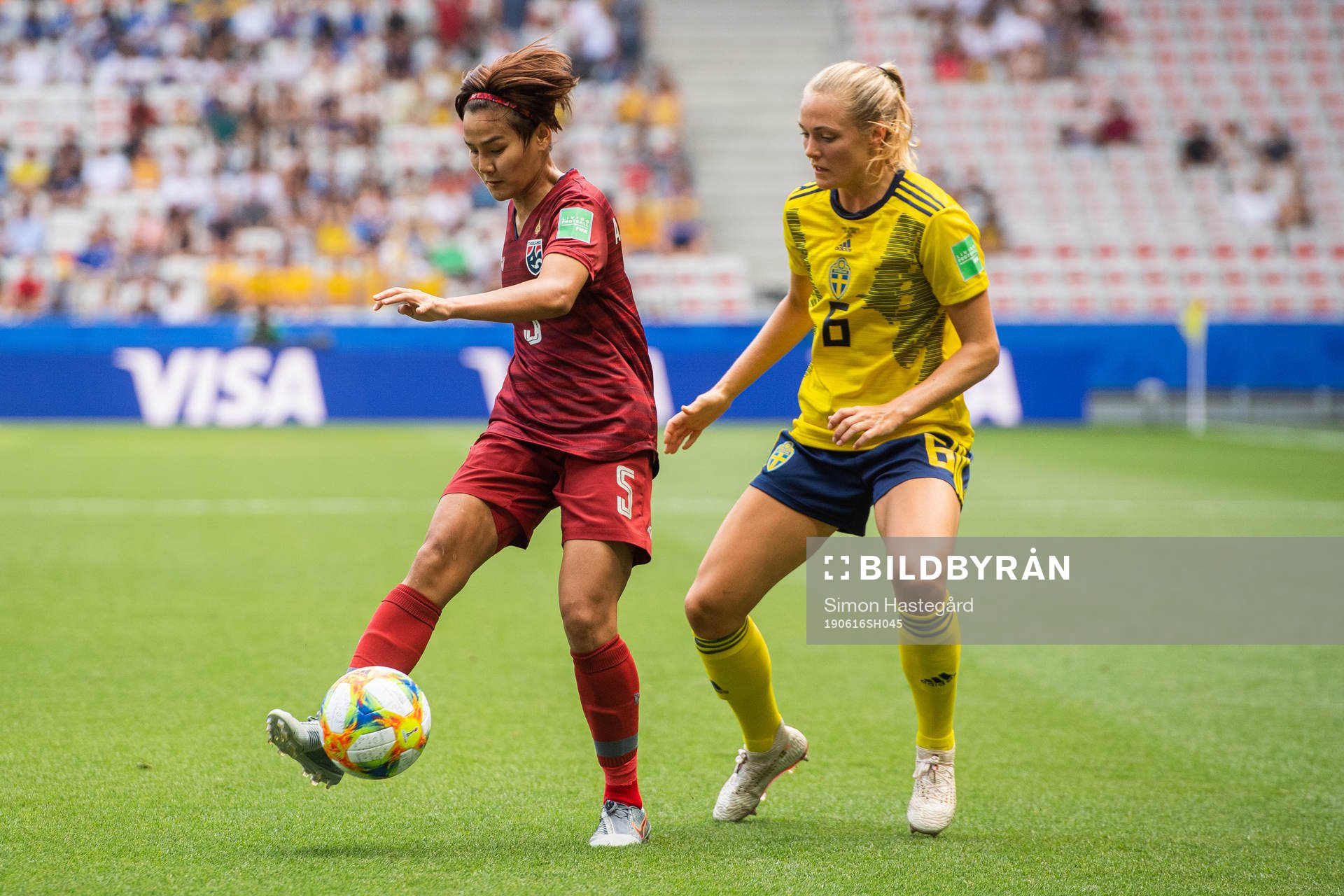 Ainon Phancha of Thailand and Magdalena Eriksson of Sweden