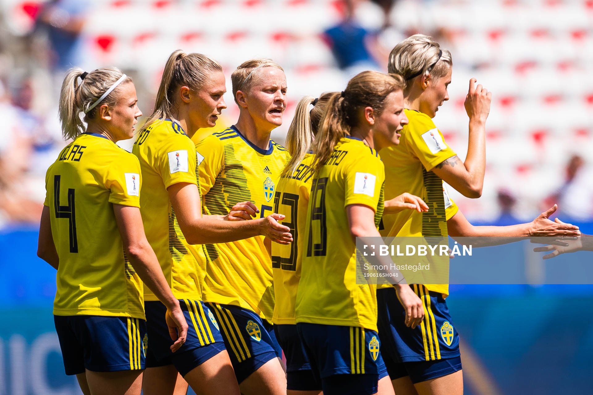 Fridolina Rolfö of Sweden celebrate with team mates