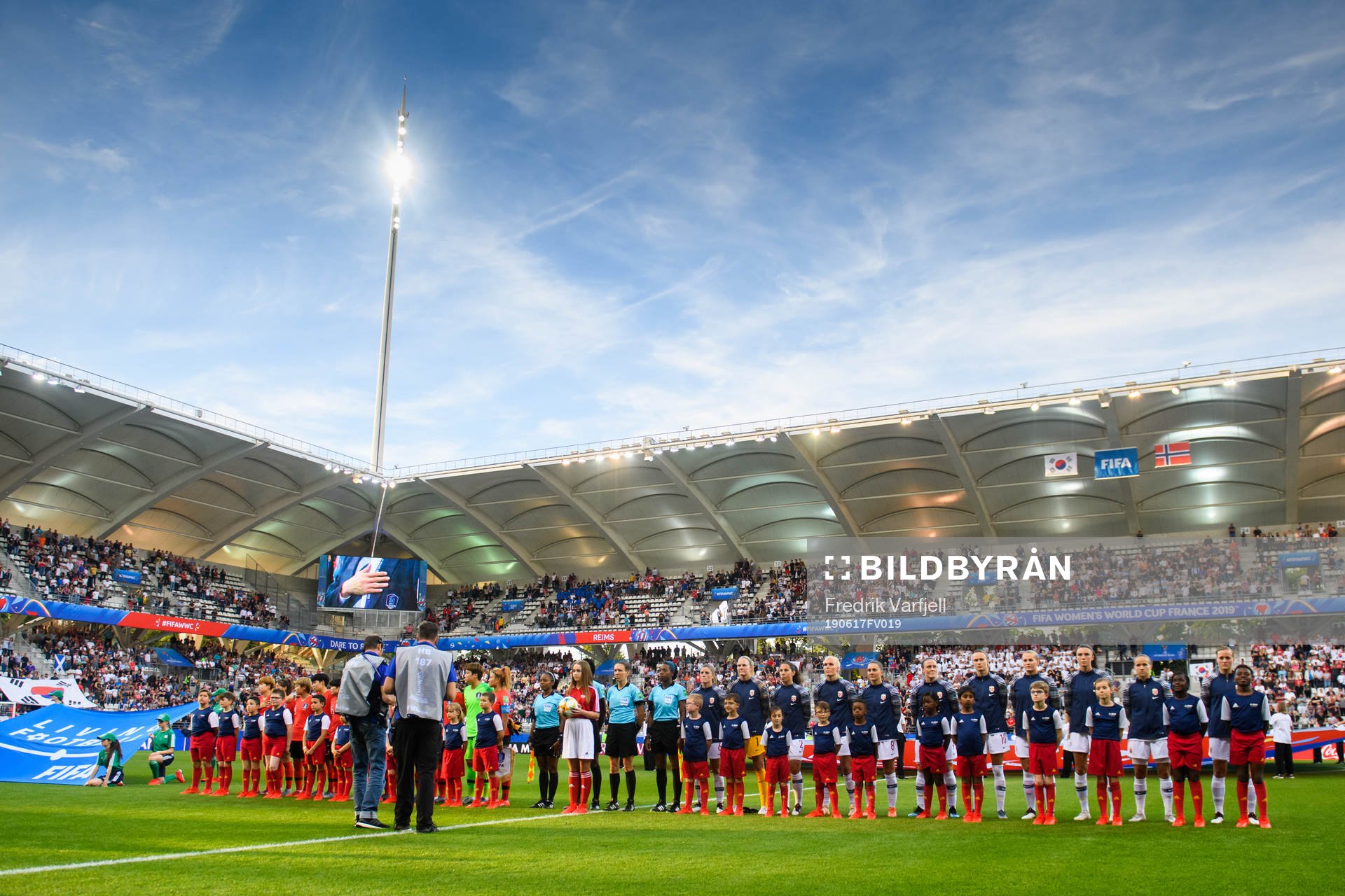 The players of South Korea and Norway