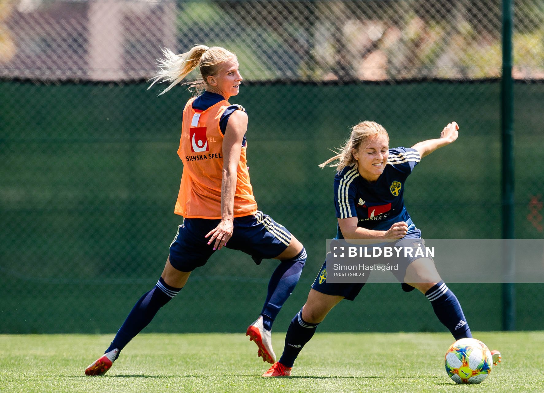 Sofia Jakobsson and Mimmi Larsson of Sweden