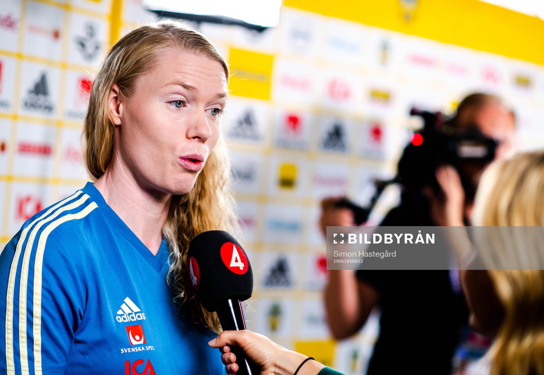 Goalkeeper Hedvig Lindahl of Sweden