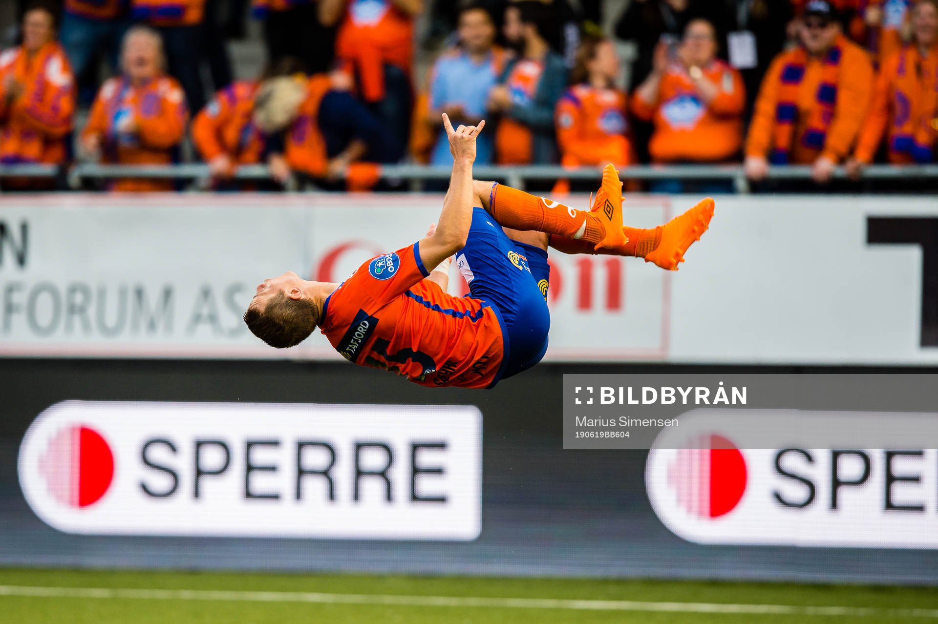 Ståle Steen Sæthre of Aalesund celebrates