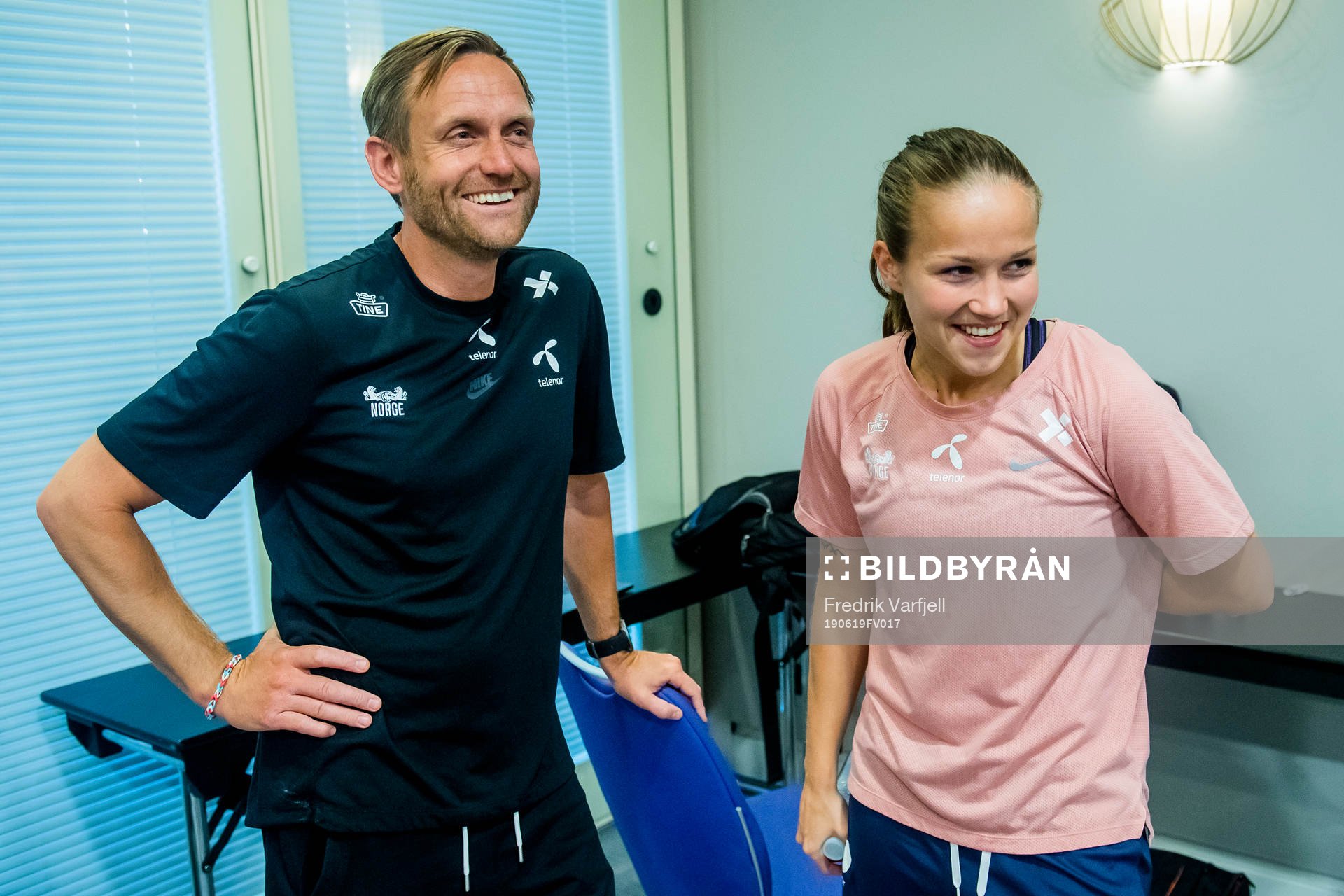 Martin Sjögren, head coach of Norway, and Guro Reiten of