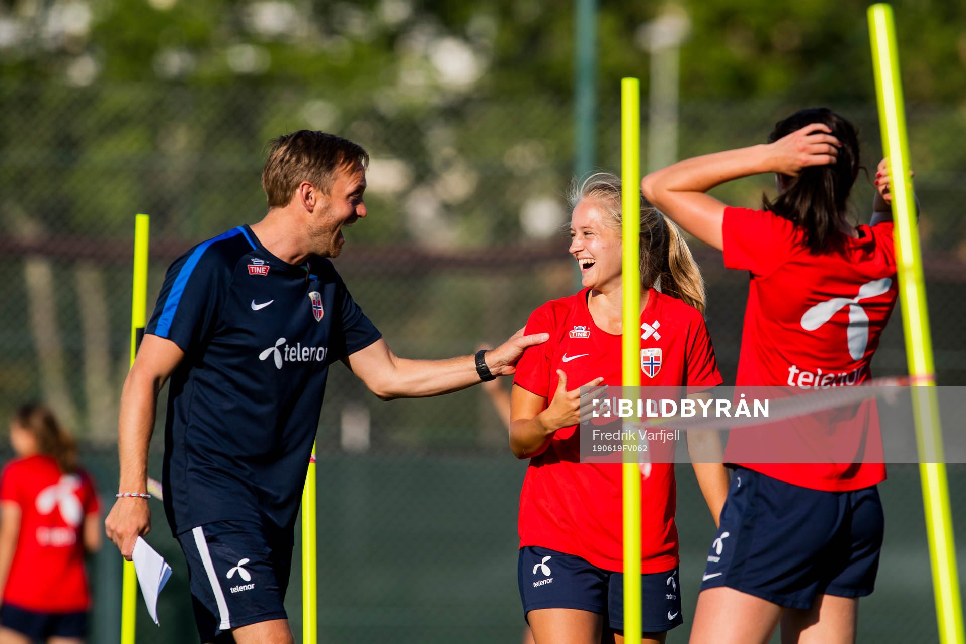 Martin Sjögren, head coach of Norway, and Amalie Vevle