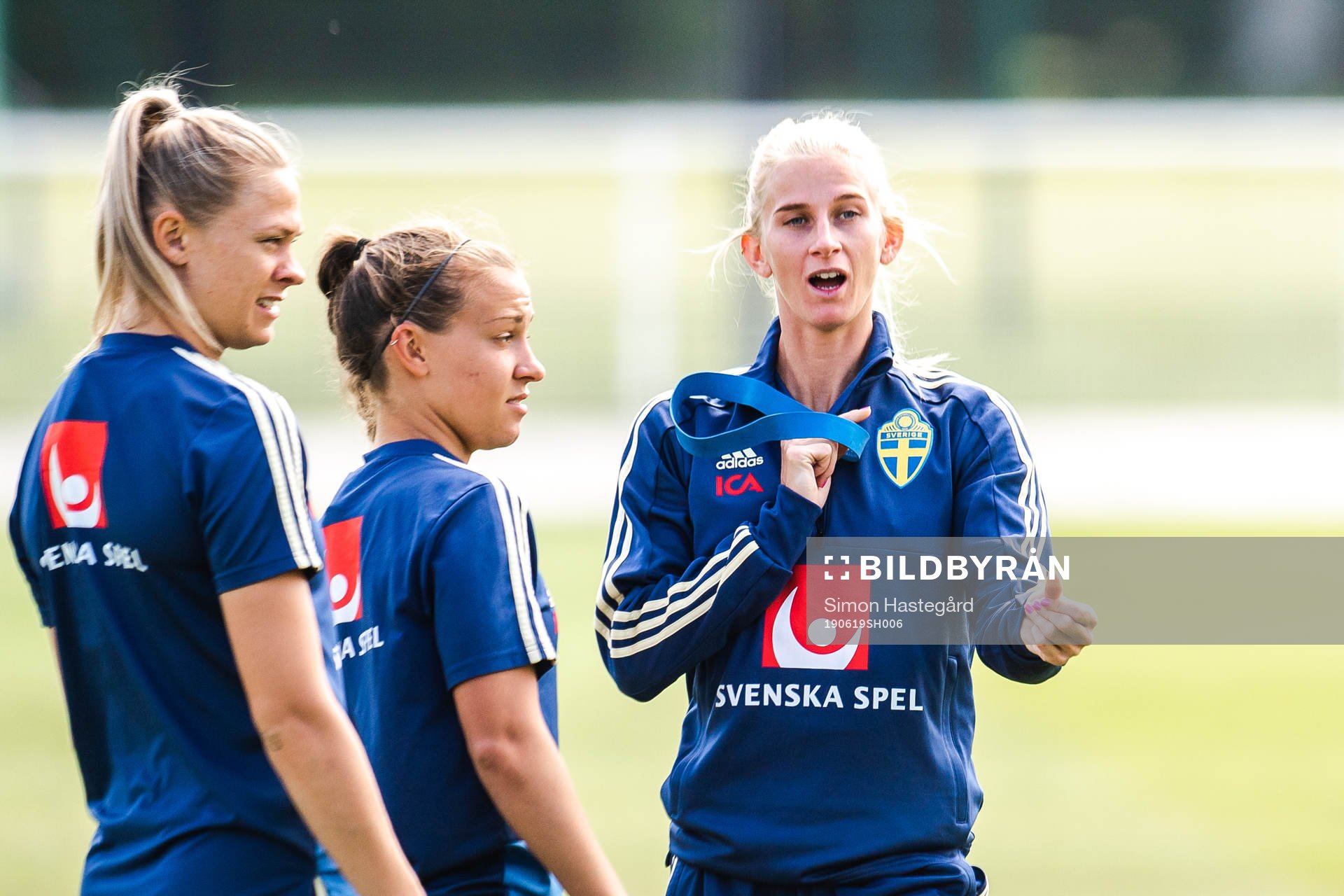 Fridolina Rolfö , Julia Zigiotti Olme and Sofia Jakobsson