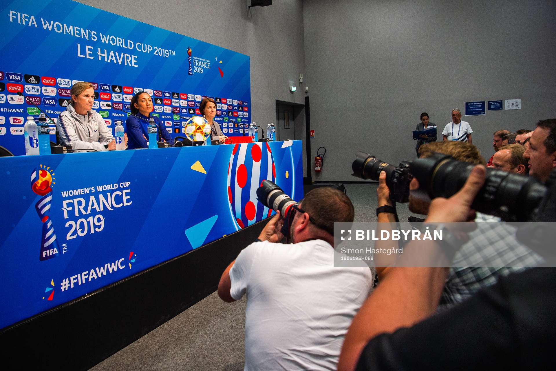 Jillian Ellis, head coach and Christen Press of USA