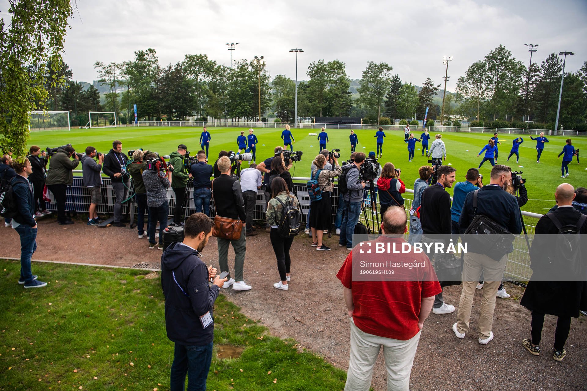 Members of the media during a training session with team USA after a press conference on June 19, 2019 in Le Havre.