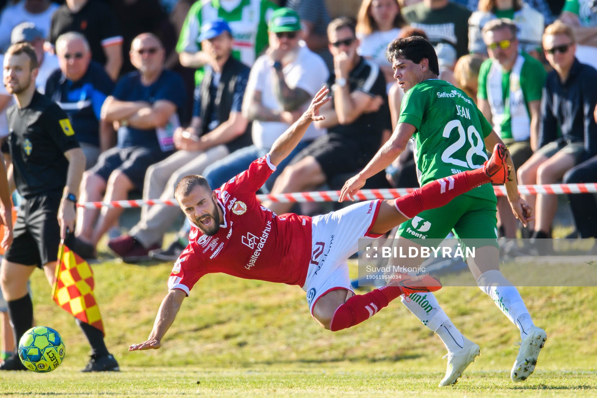 Hammarbys Jean Carlos de Brito och Kalmars Filip Sachpekidis
