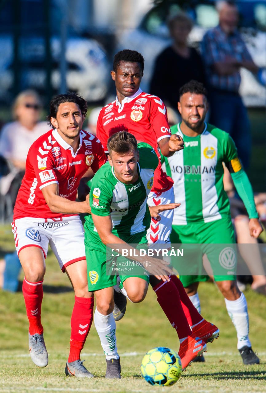 Kalmars Mahmoud Eid och Hammarbys Alexander Kacaniklic