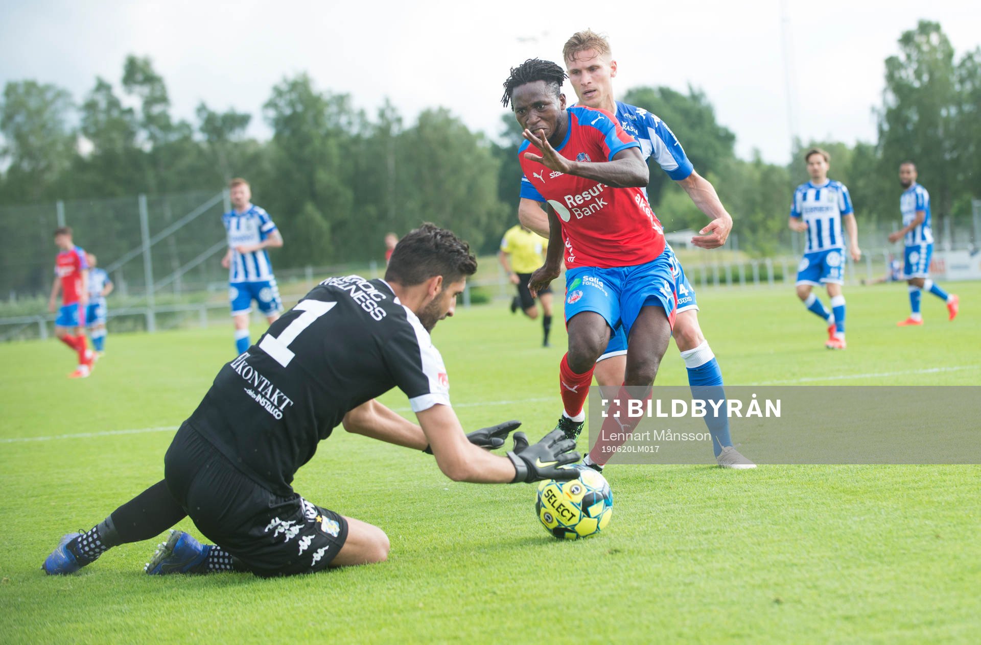 Helsingborgs Mamoudo Moro i träningsmatchen mellan Helsingborgs IF och IFK Göteborg i Hässleholm 20 juni 2019.  