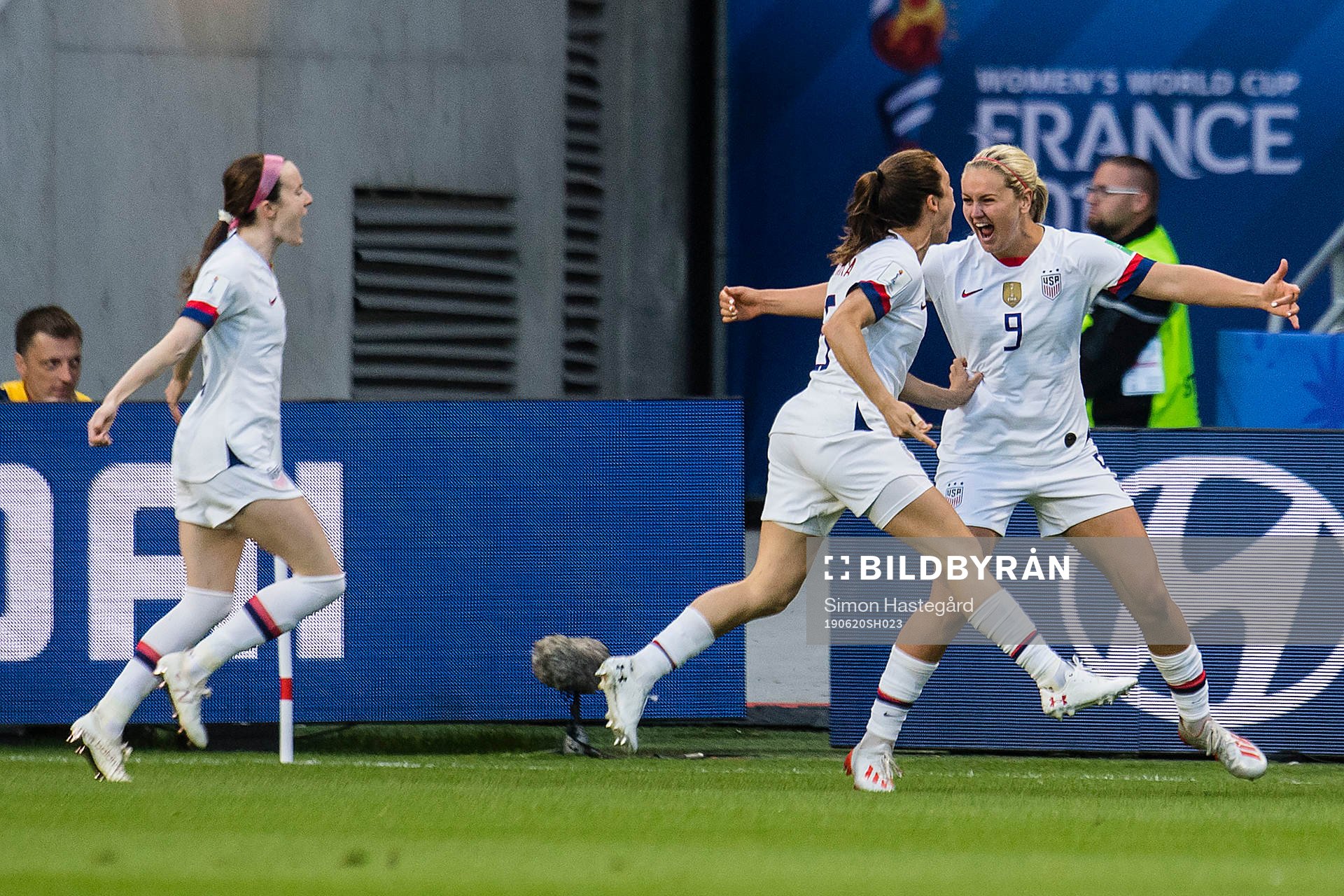 Lindsey Horan of USA celebrates