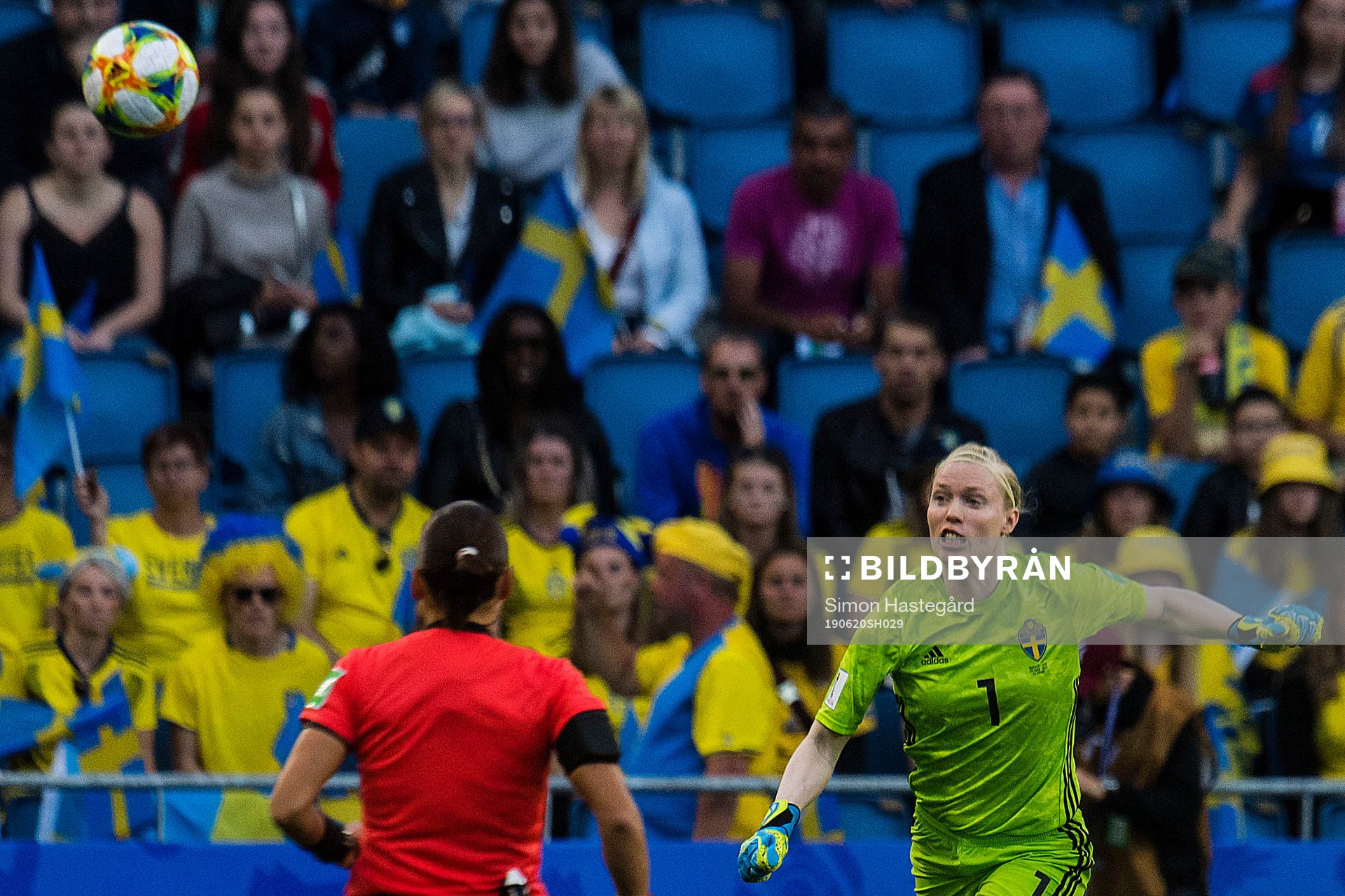Goalkeeper Hedvig Lindahl of Sweden
