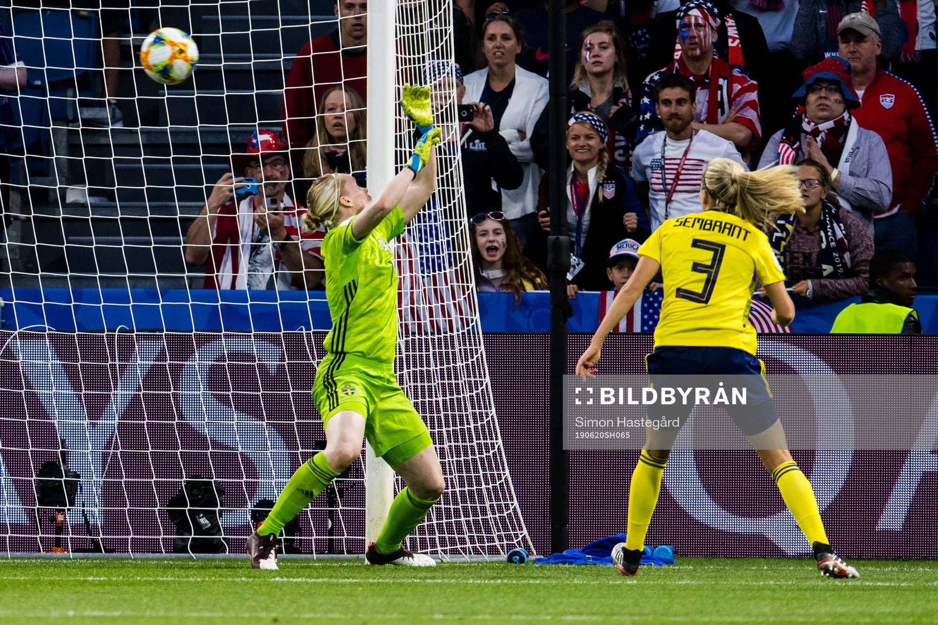 Goalkeeper Hedvig Lindahl of Sweden
