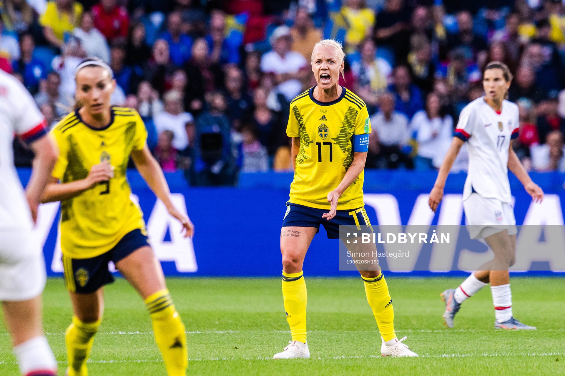 Kosovare Asllani and Caroline Seger of Sweden