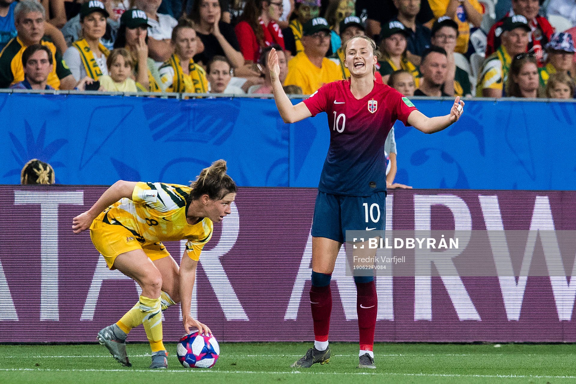 Caroline Graham Hansen of Norway looks dejected