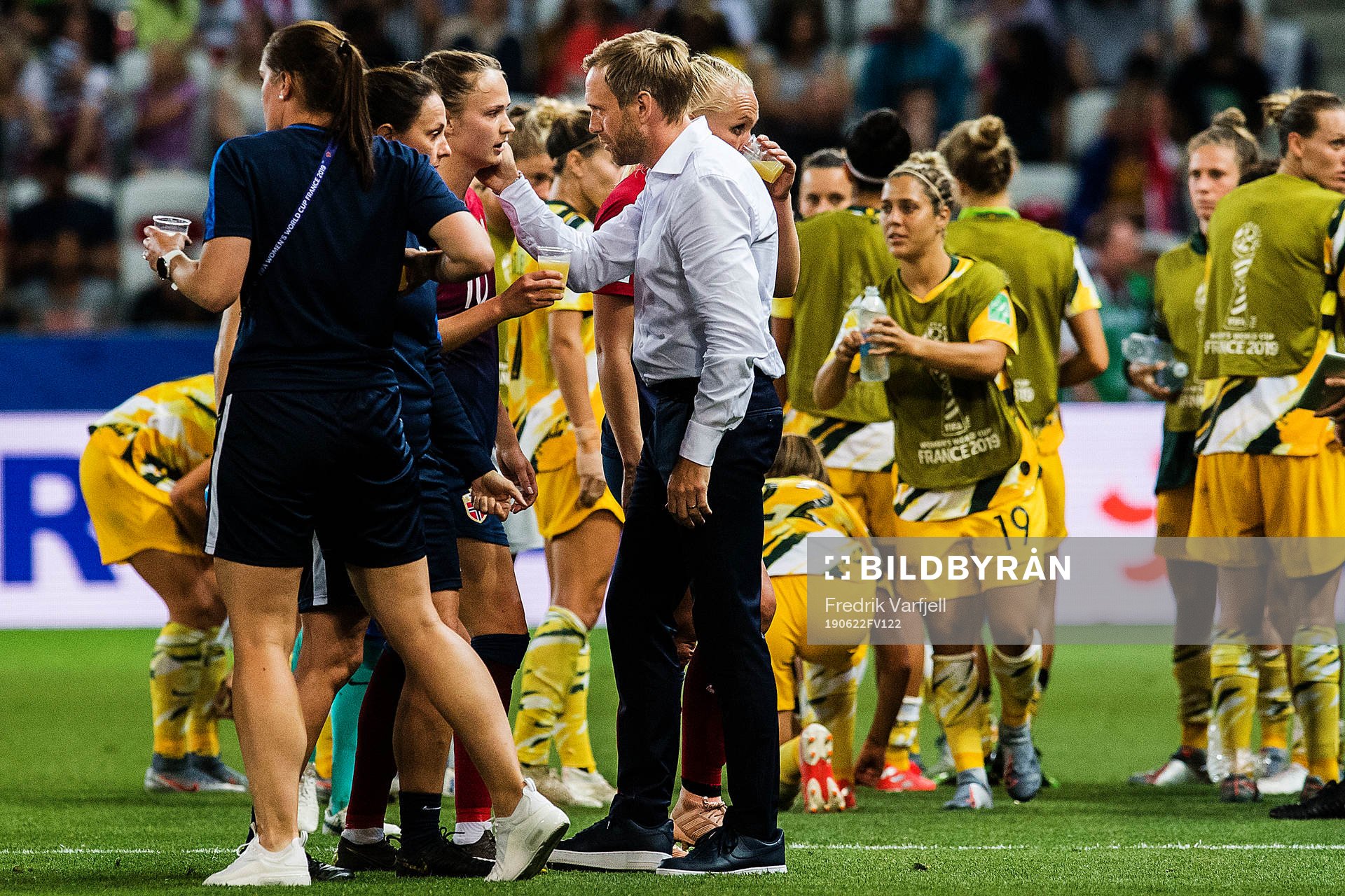 Martin Sjögren, head coach of Norway, and Caroline Graham