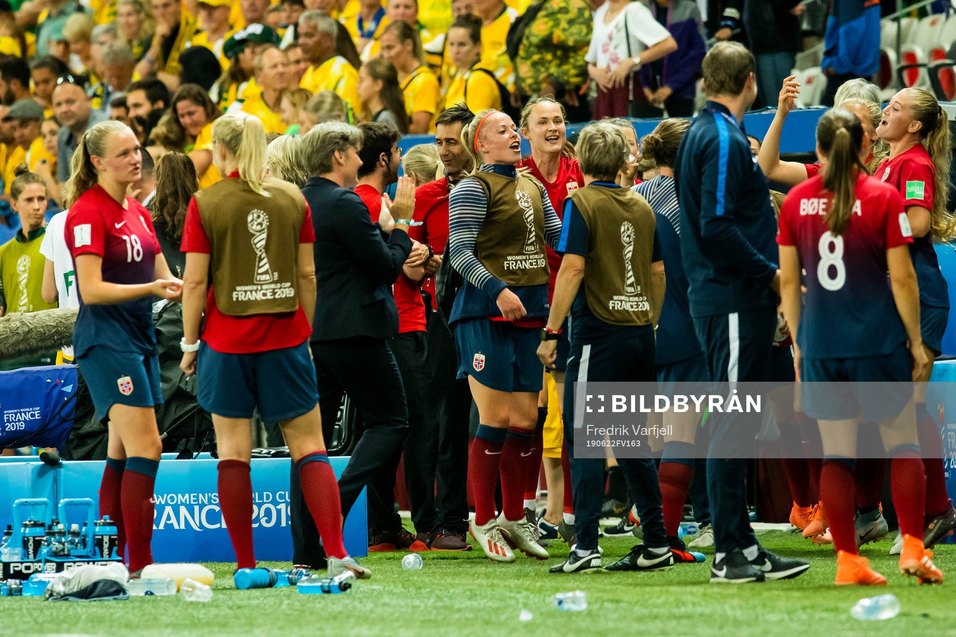 Therese Sessy Åsland and Caroline Graham Hansen celebrate