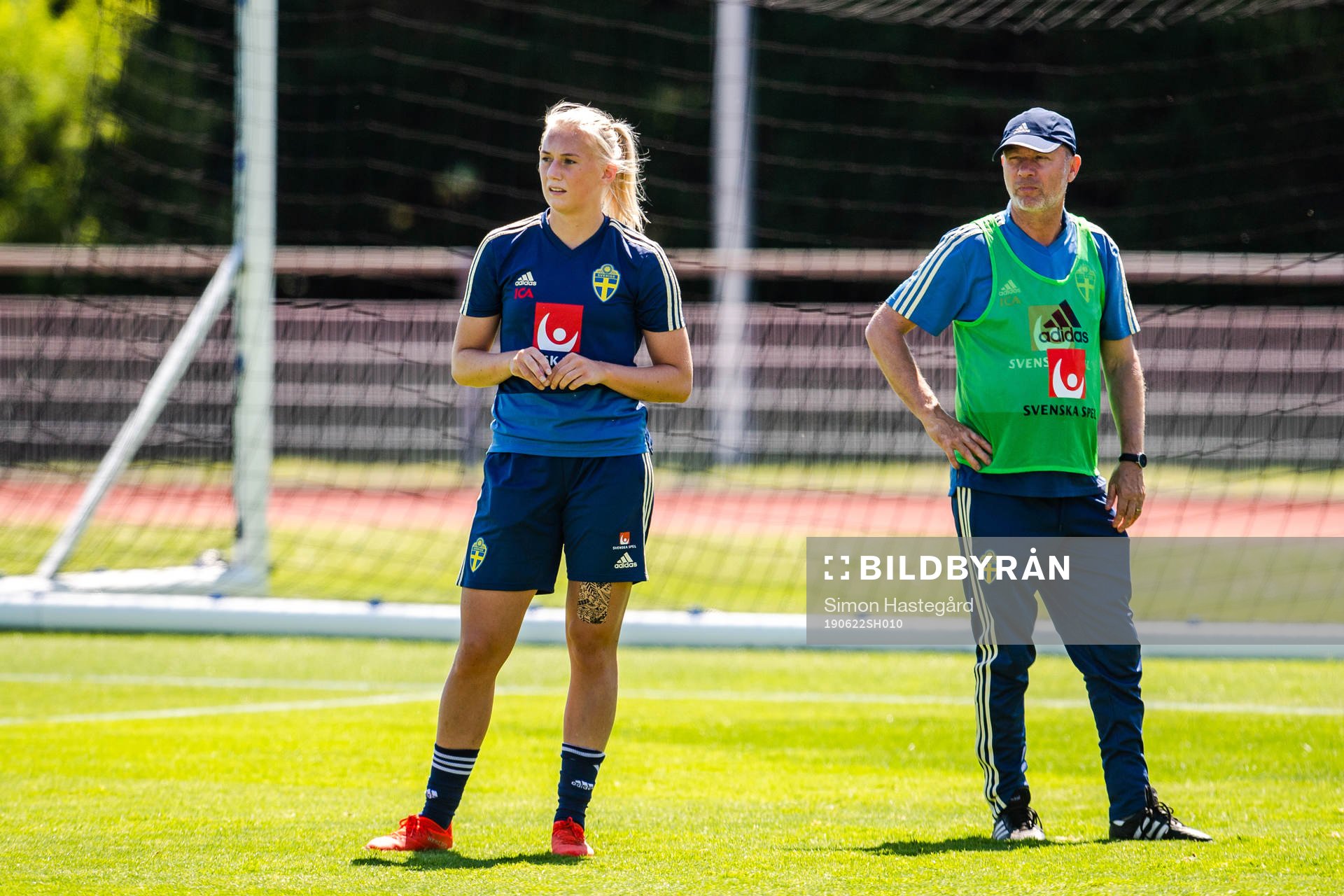Stina Blackstenius and Peter Gerhardsson, Head coach of