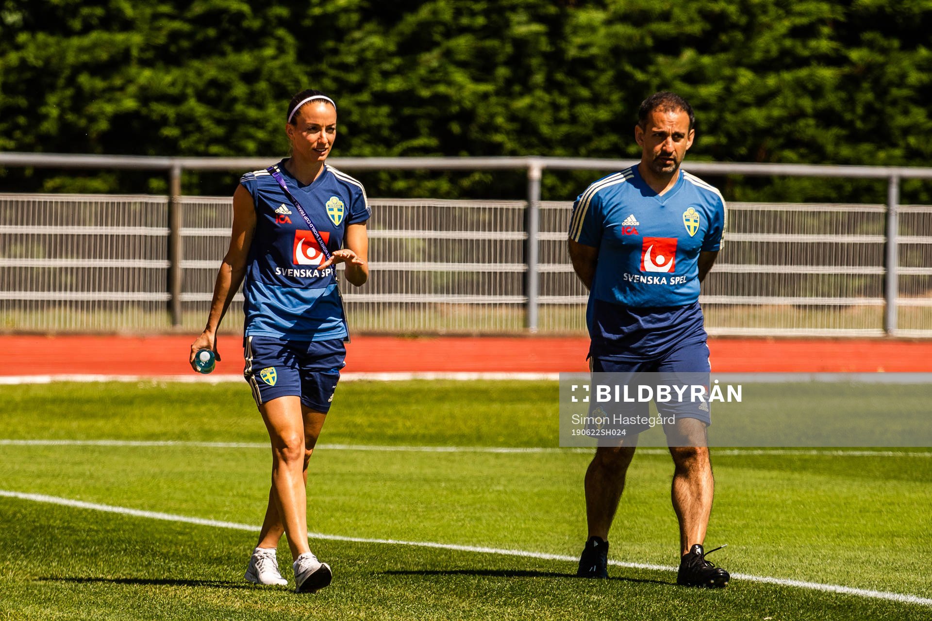 Kosovare Asllani and Ali Kad, Doctor of Sweden