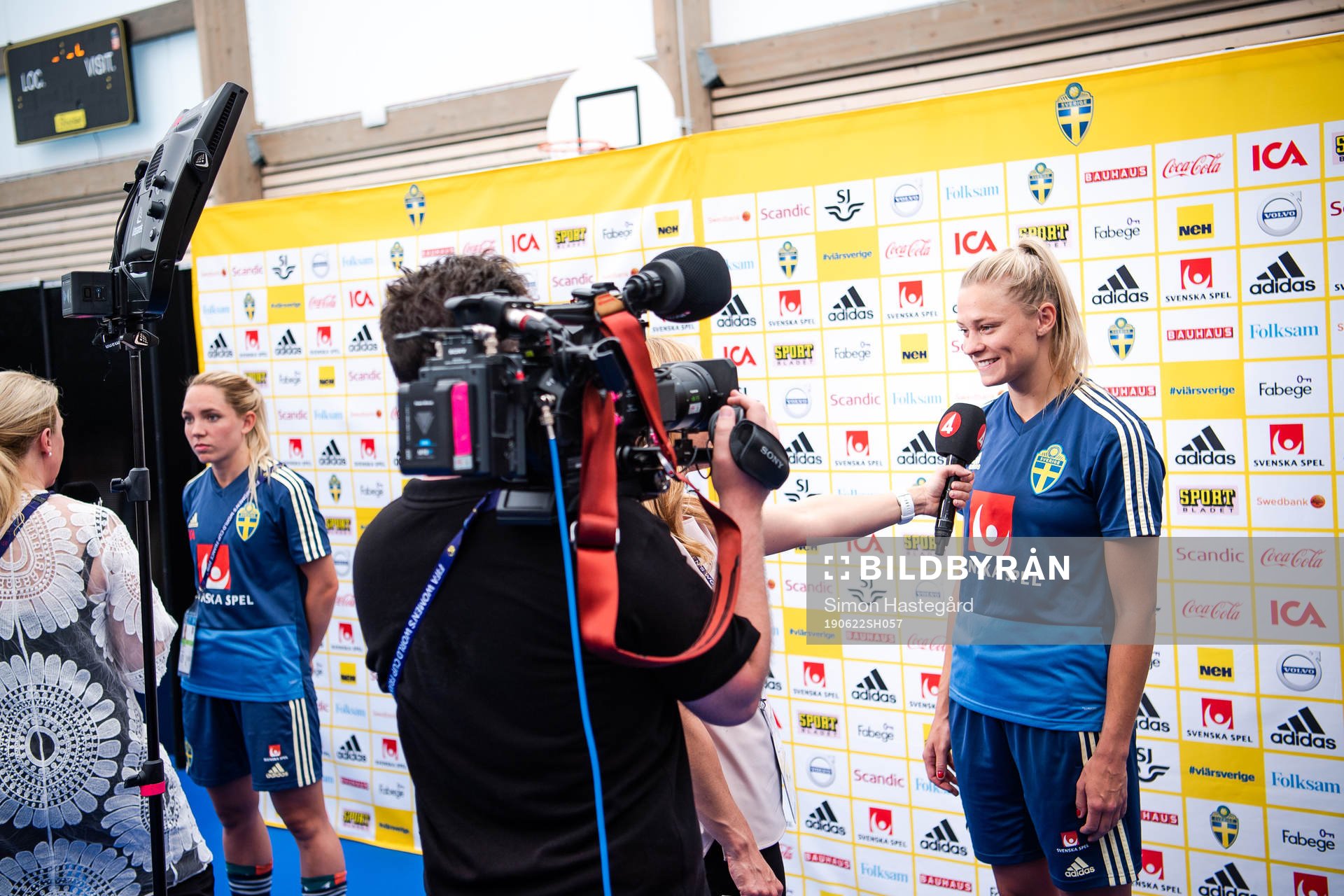 Elin Rubensson and Fridolina Rolfö of Sweden