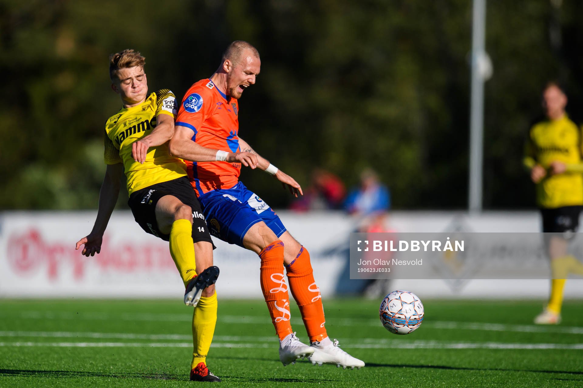 Mikkel Maigaard of Raufoss and Aron Elís Thrándarson of