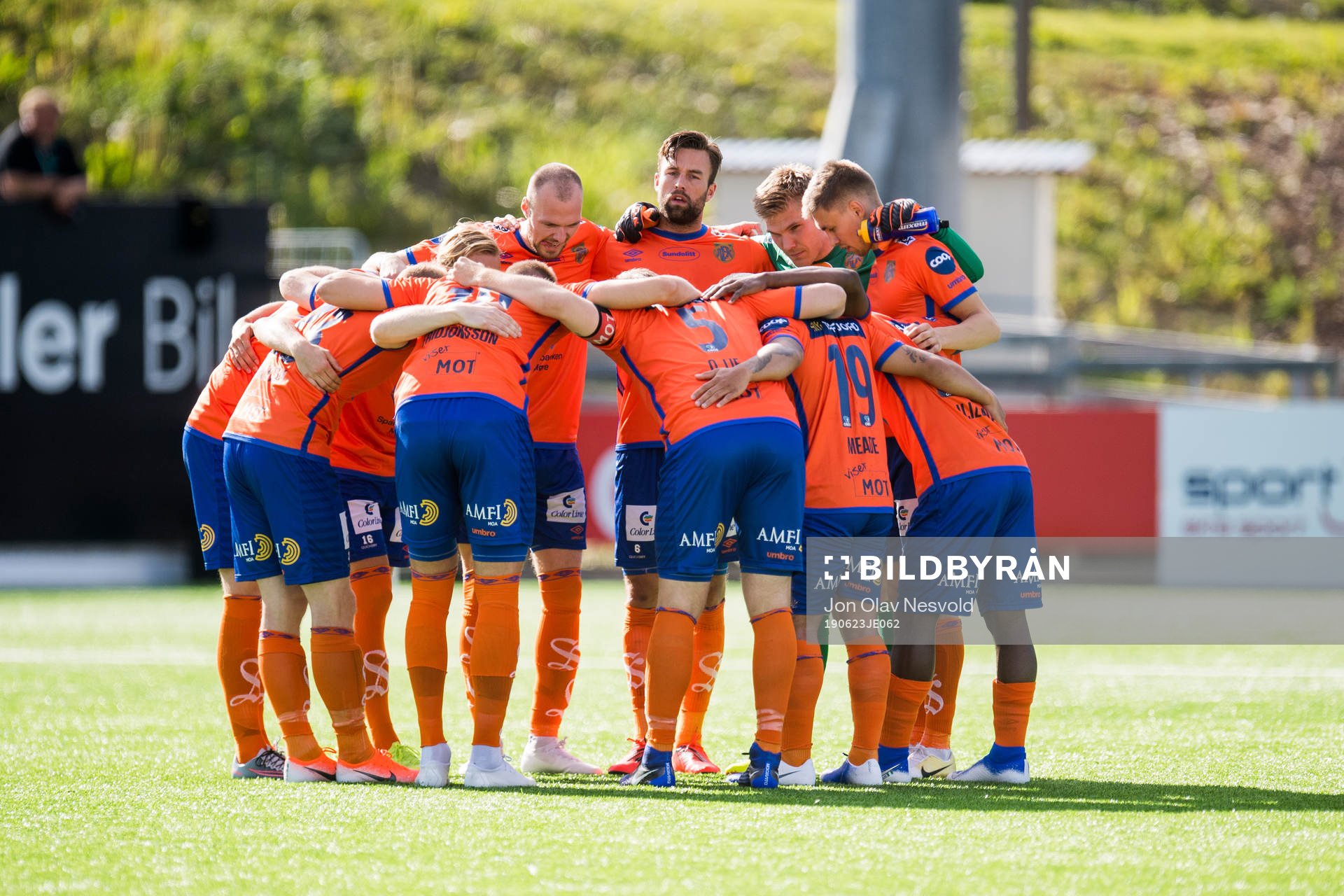 Kaj Ramsteijn and the players of Aalesund