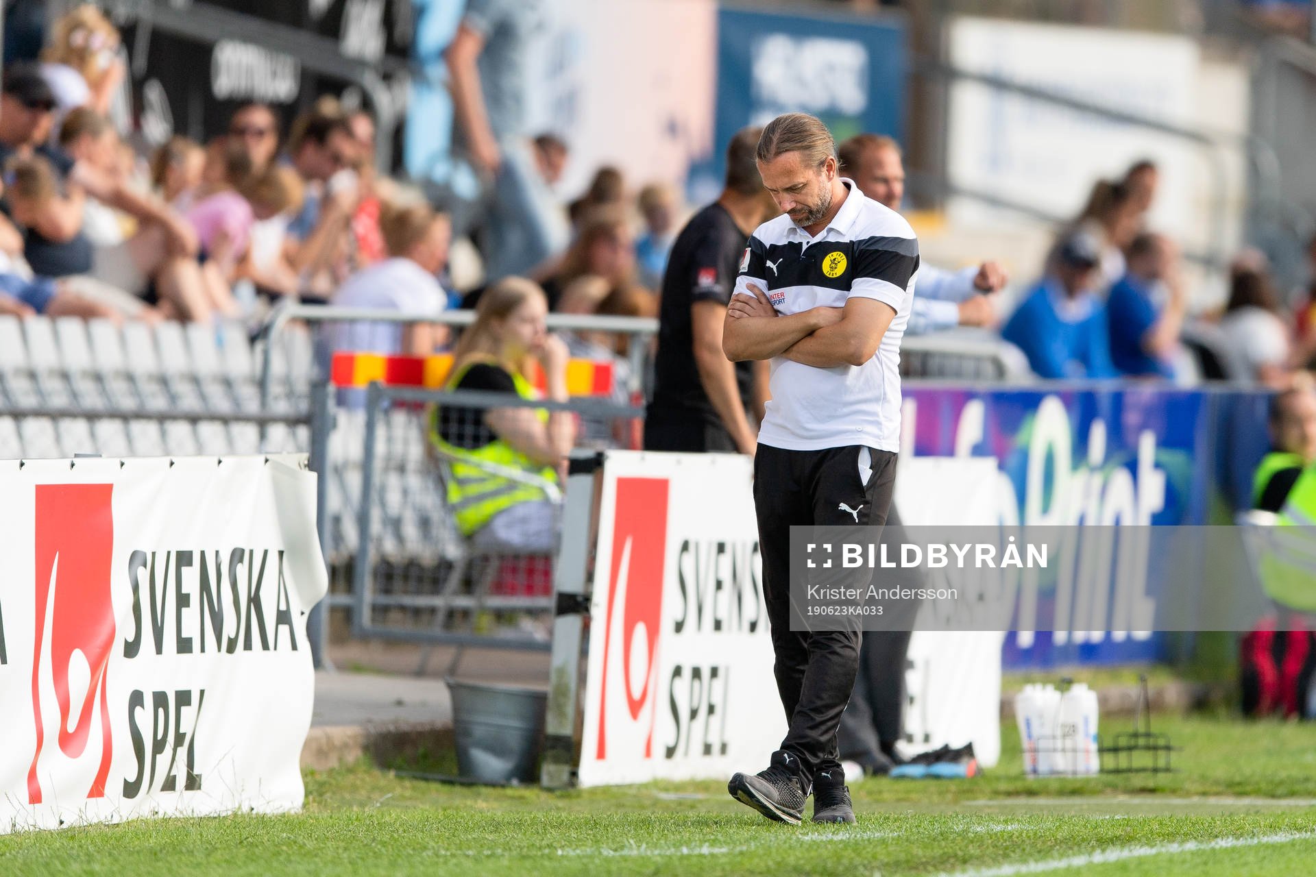 Frejs tränare Lukas Syberyjski deppar
