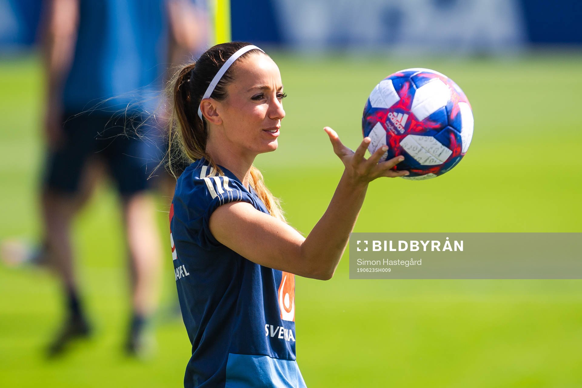 Kosovare Asllani of Sweden with the official match ball for