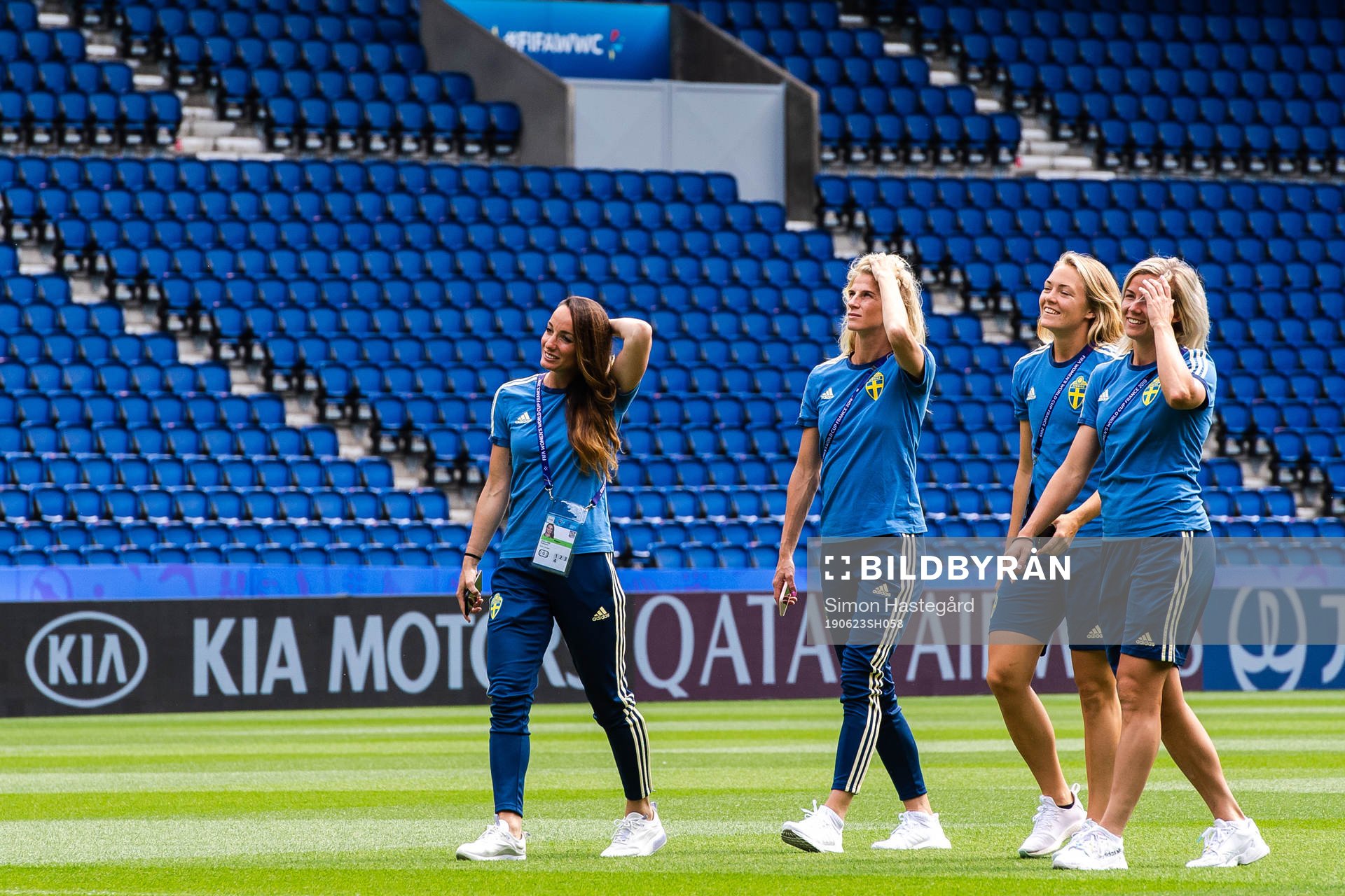 Kosovare Asllani, Sofia Jakobsson , Magdalena Eriksson and